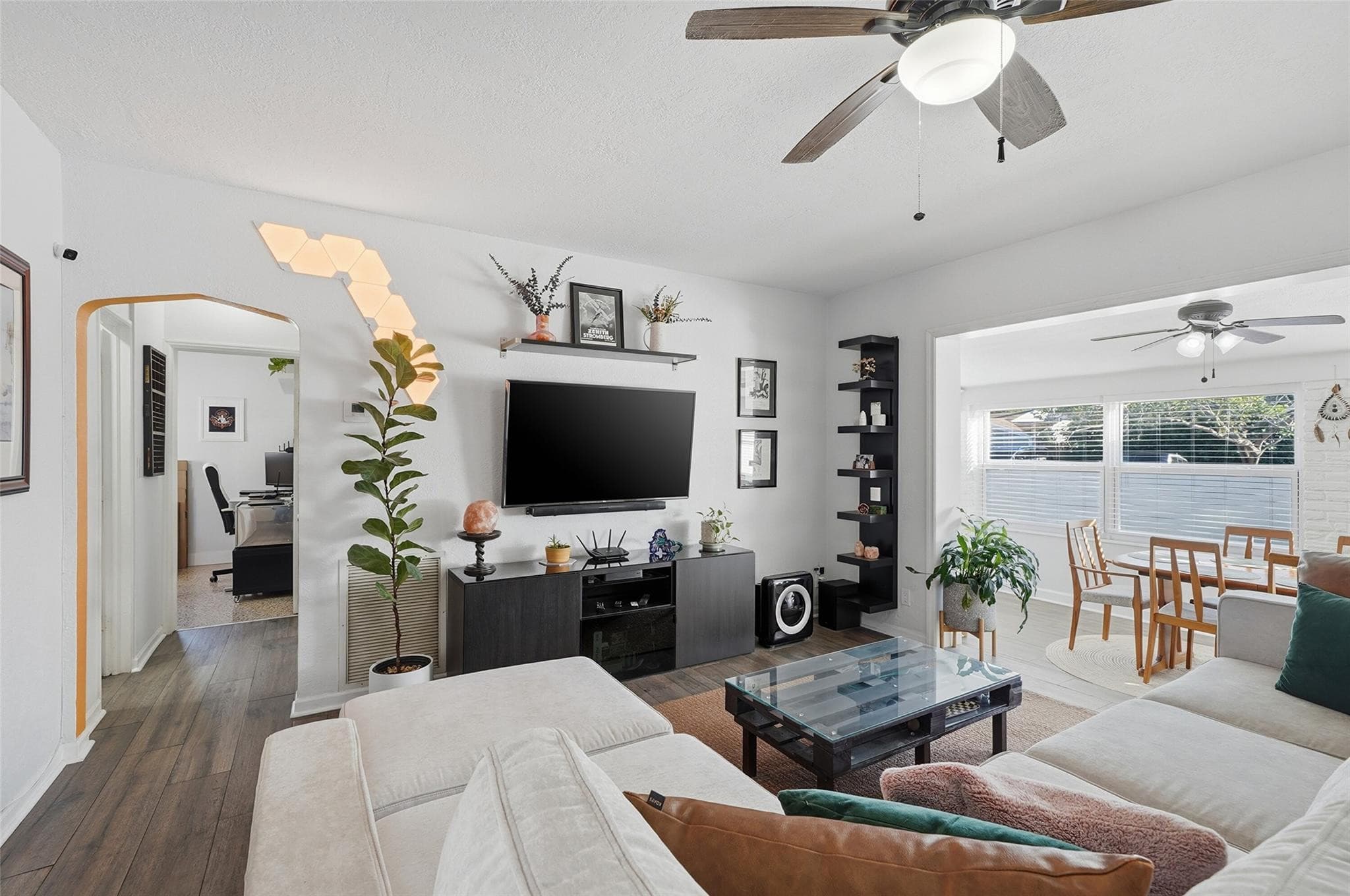 937 SW 18th Street, Fort Lauderdale, FL 33315 — photo 4 of 35