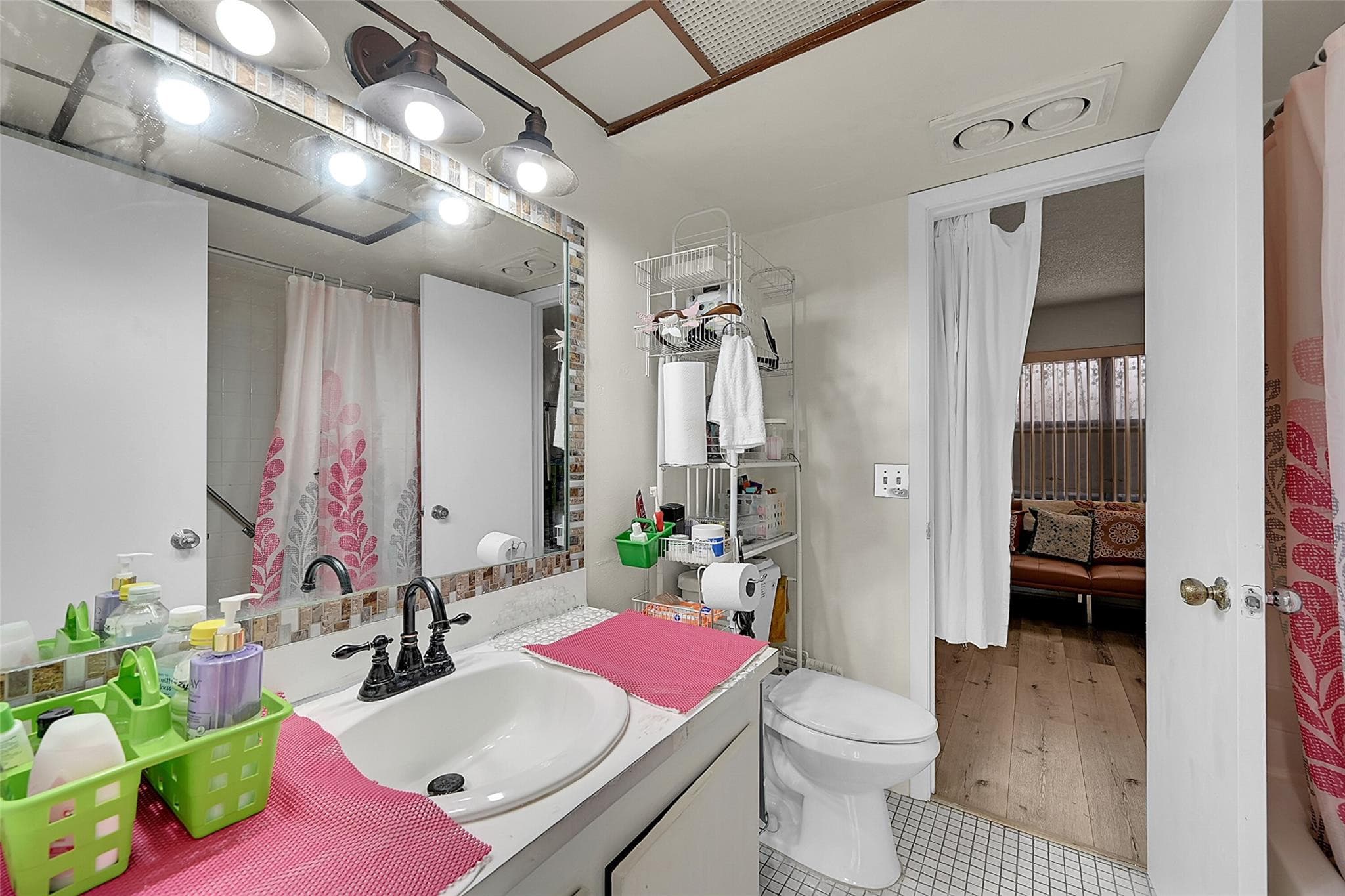 10442 Sunrise Lakes Boulevard 202, Sunrise, FL 33322 — photo 5 of 39
