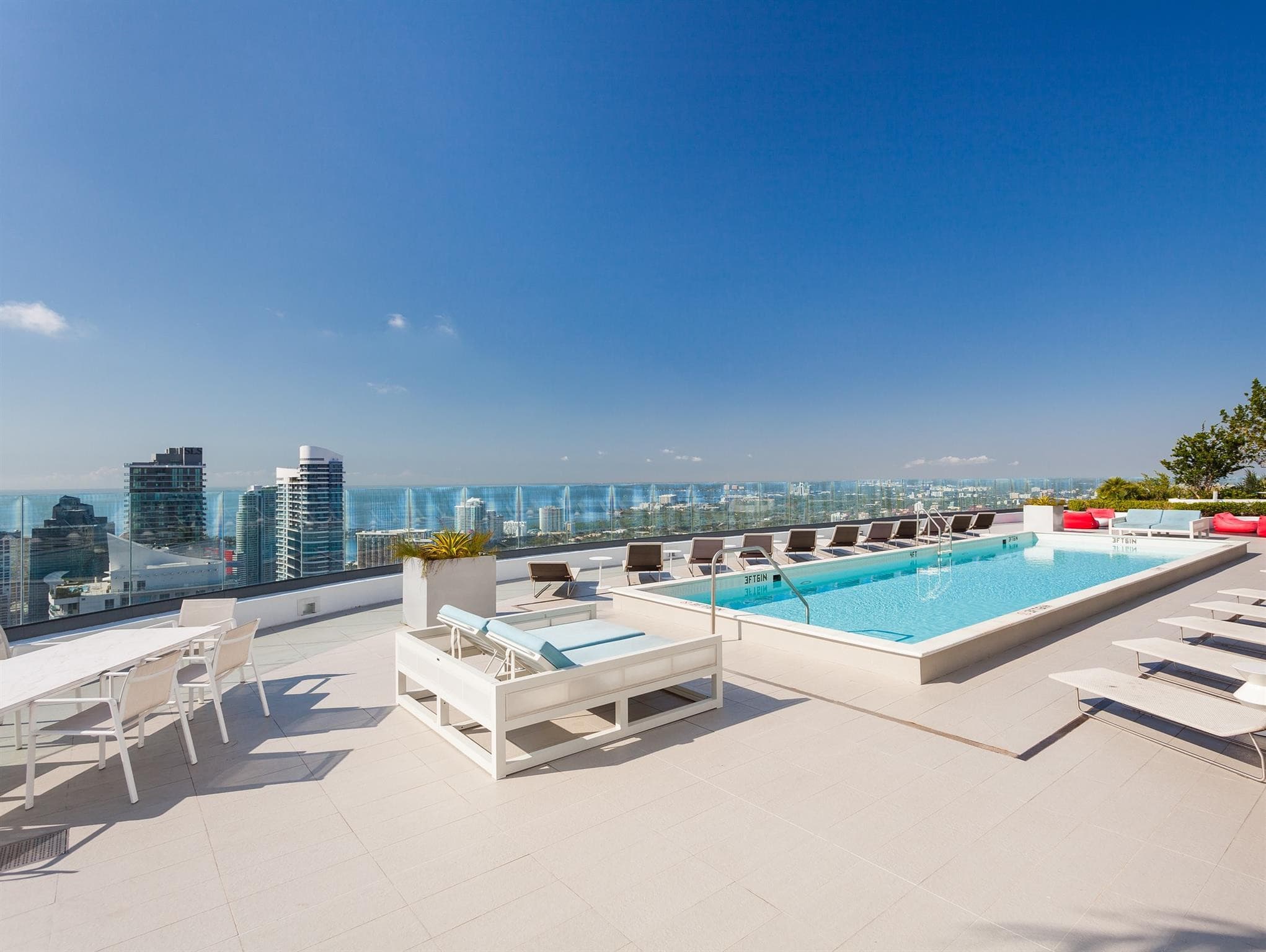 55 SW 9th Street 2210, Miami, FL 33130 — photo 19 of 20
