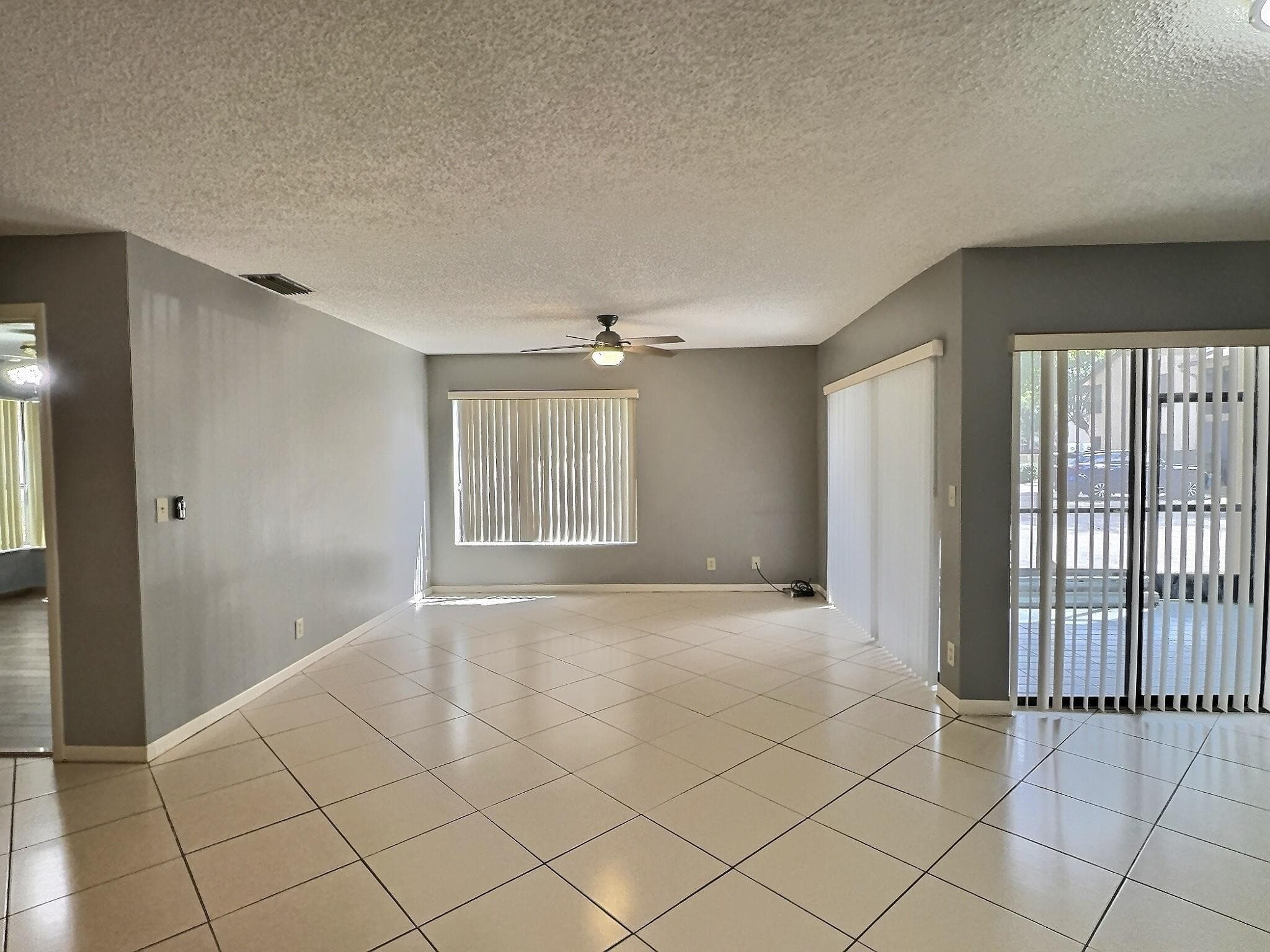 3831 Cocoplum Circle 3592, Coconut Creek, FL 33063 — photo 8 of 35