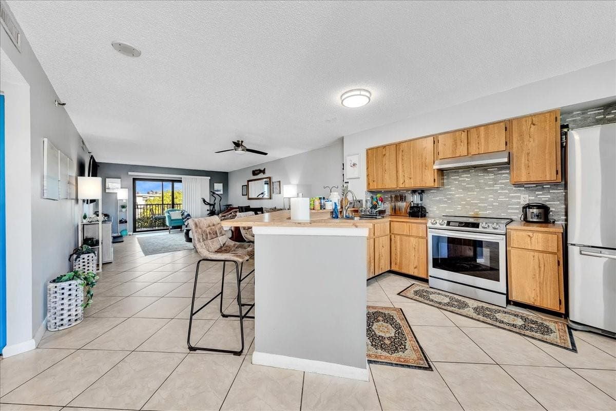 2217 Cypress Island Drive 507, Pompano Beach, FL 33069 — photo 5 of 50