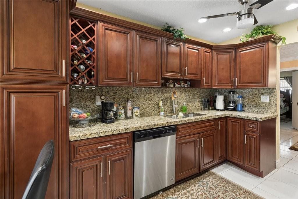 4290 NW 49th Terrace, Lauderdale Lakes, FL 33319 — photo 7 of 20