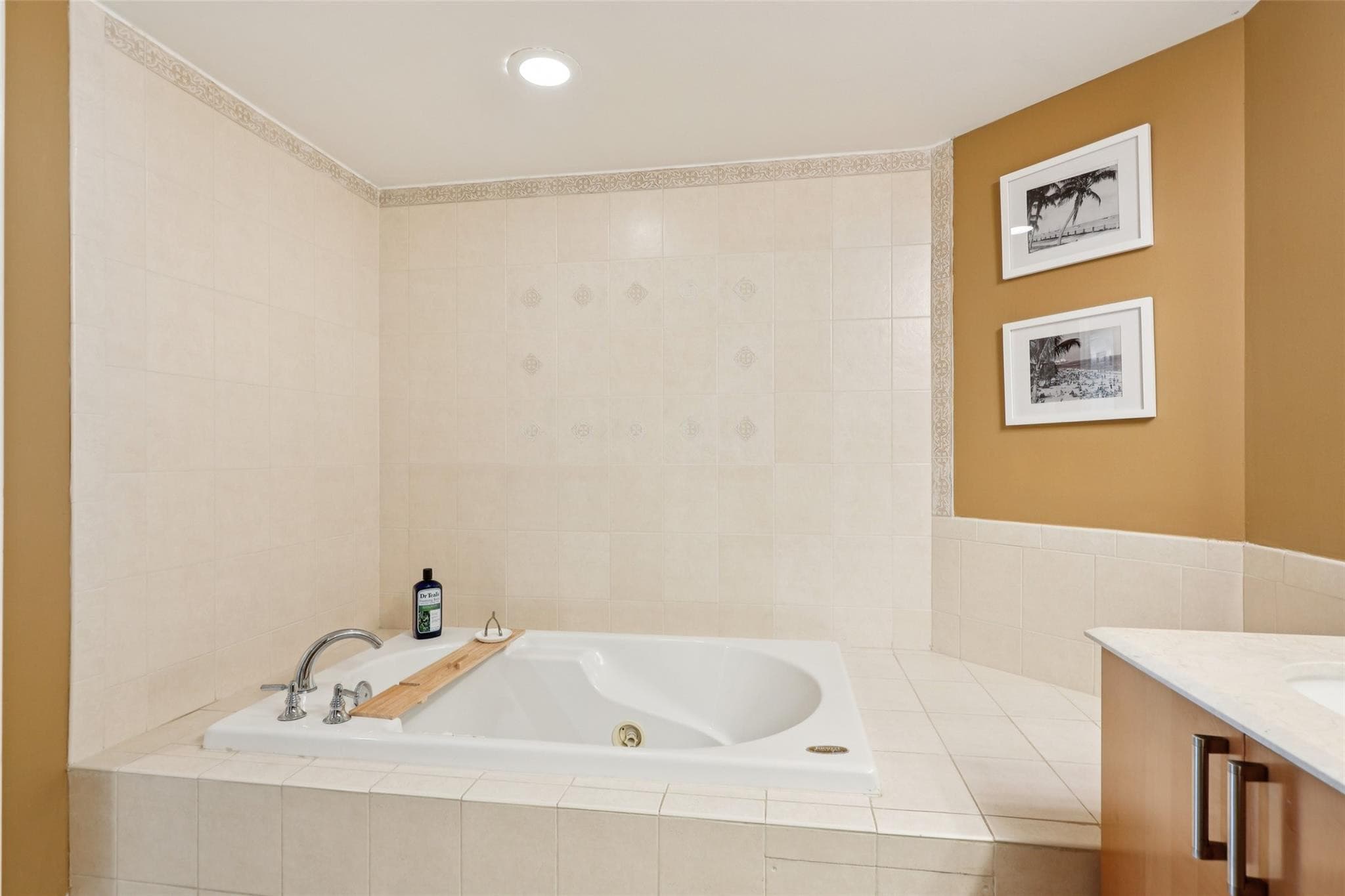 401 SW 4th Avenue 301, Fort Lauderdale, FL 33315 — photo 25 of 41