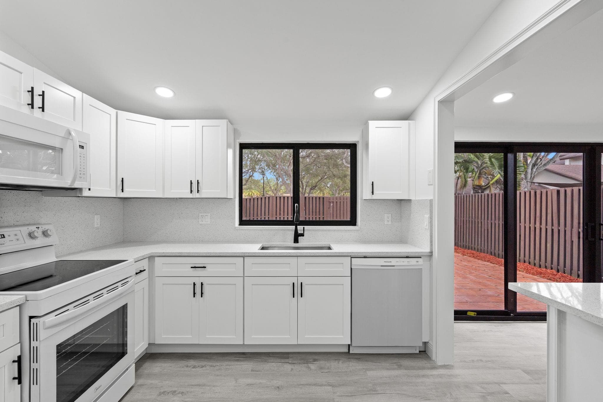 10045 SW 137 Court 10045, Miami, FL 33186 — photo 19 of 47