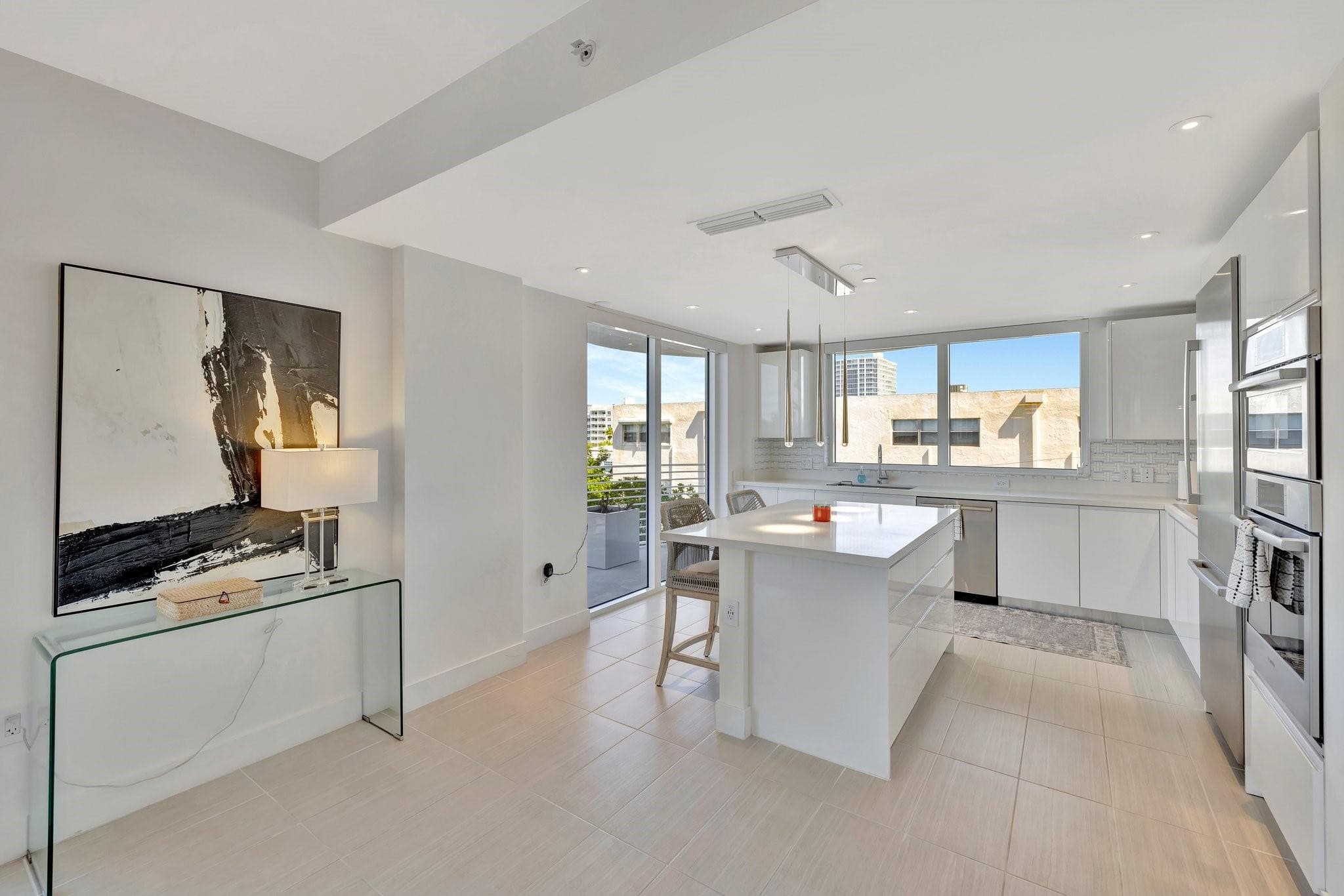612 Bayshore Drive 301, Fort Lauderdale, FL 33304 — photo 19 of 77