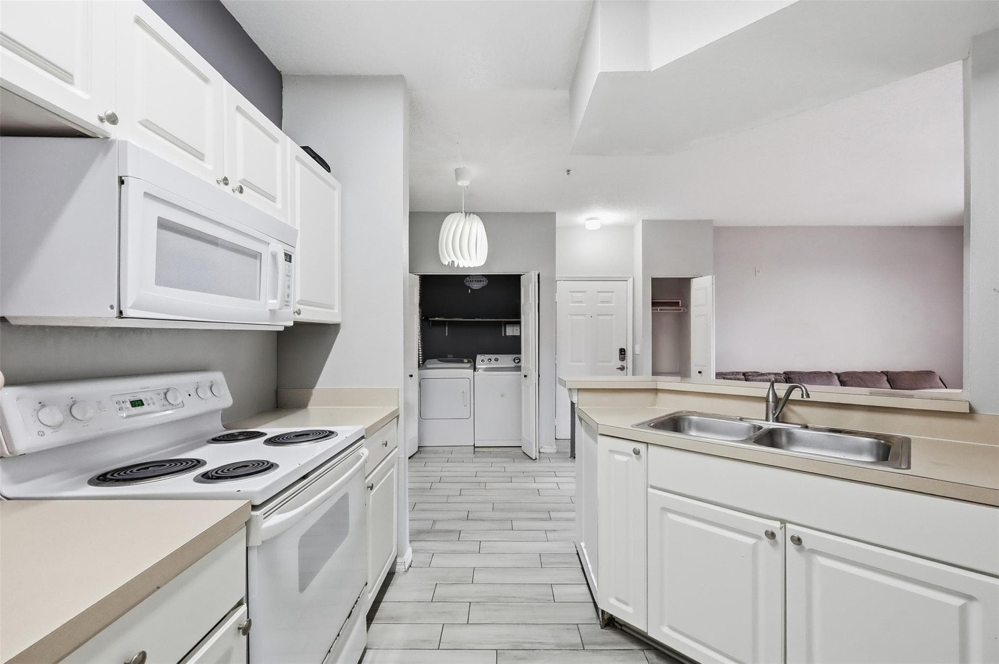 5518 Metrowest Boulevard 11-104, Orlando, FL 32811 — photo 12 of 20