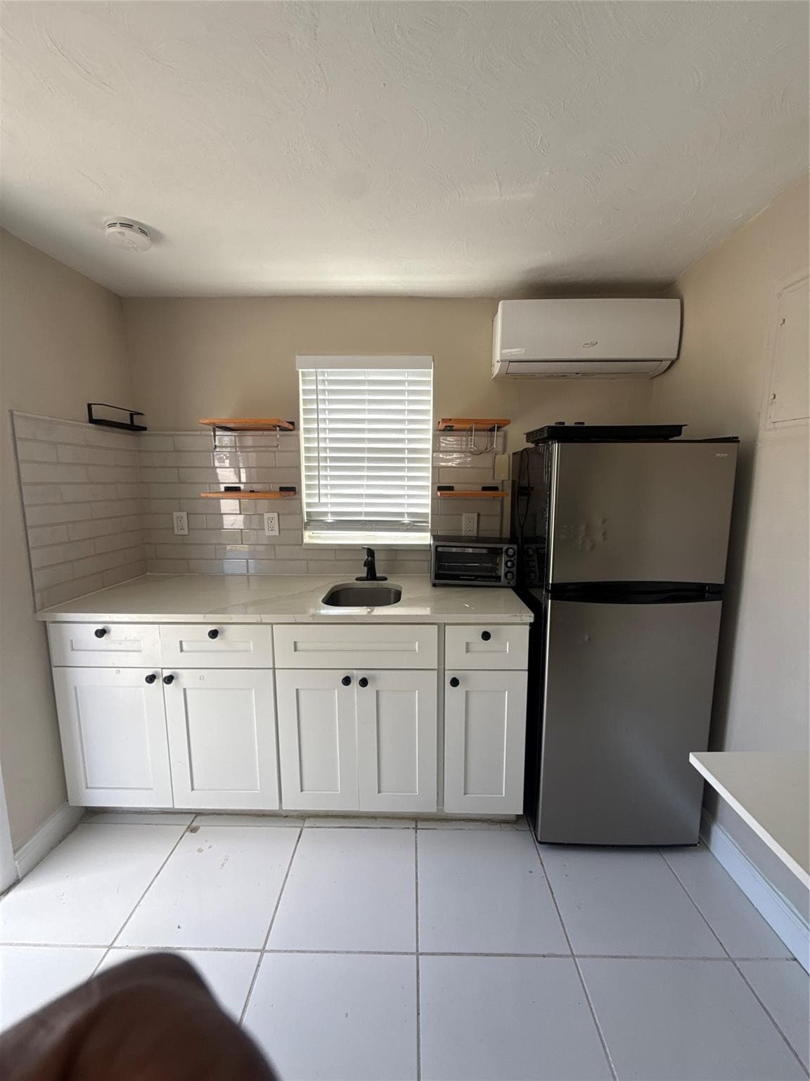299 SE 12th Avenue, Deerfield Beach, FL 33441 — photo 14 of 18