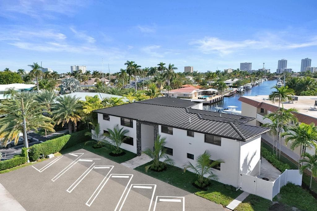 840 SE 22nd Avenue, Pompano Beach, FL 33062 — photo 10 of 10