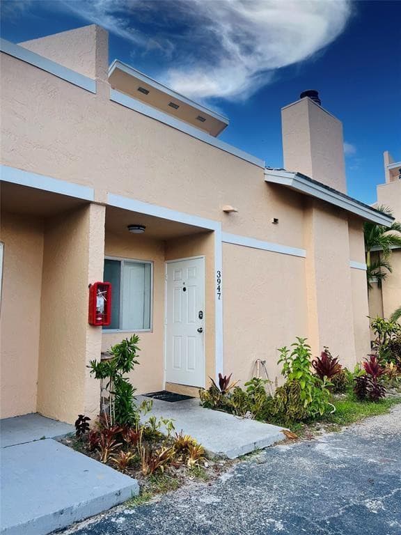 3947 Coral Springs Drive 22, Coral Springs, FL 33065 — photo 5 of 22