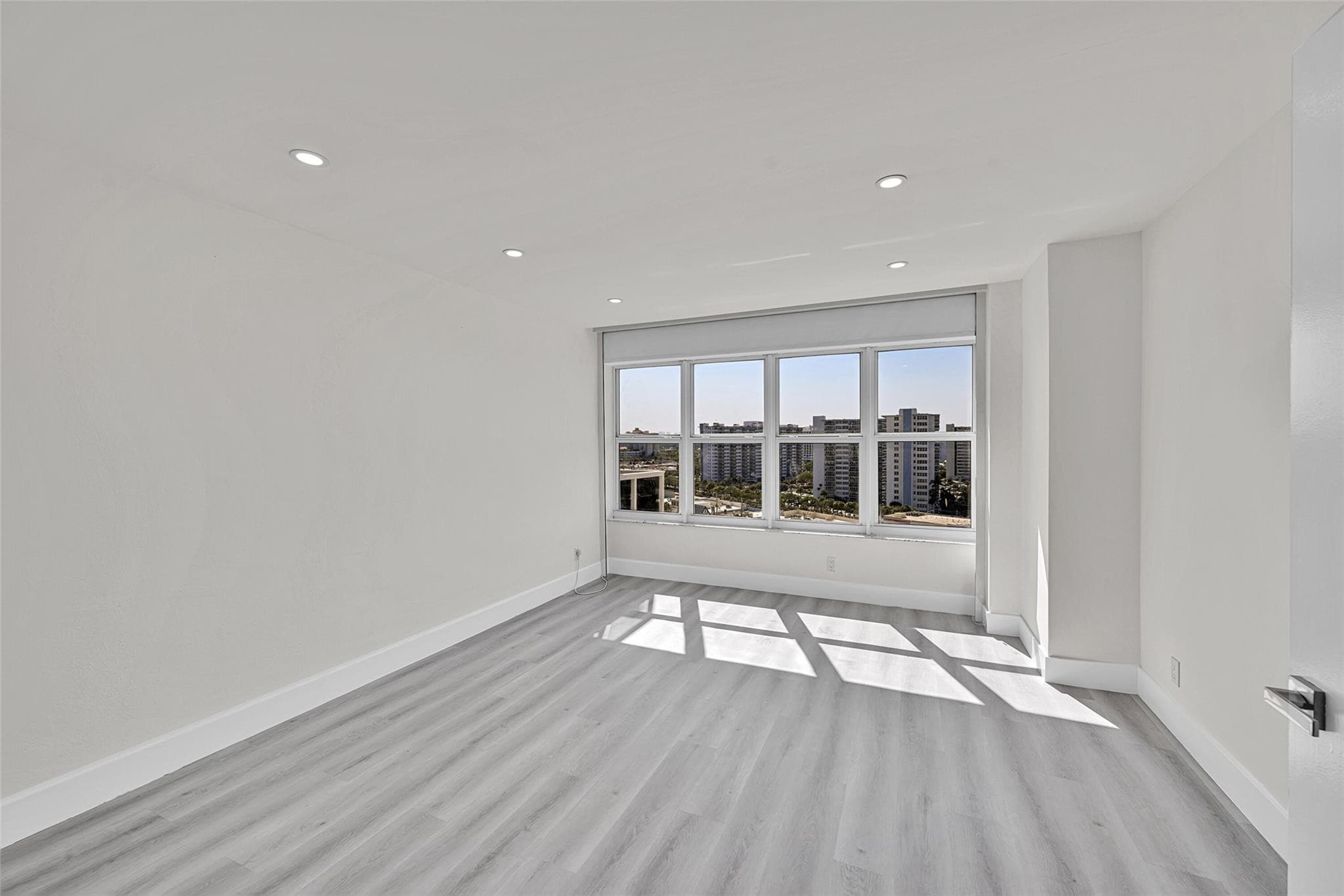 3700 Galt Ocean Drive 1215, Fort Lauderdale, FL 33308 — photo 10 of 45