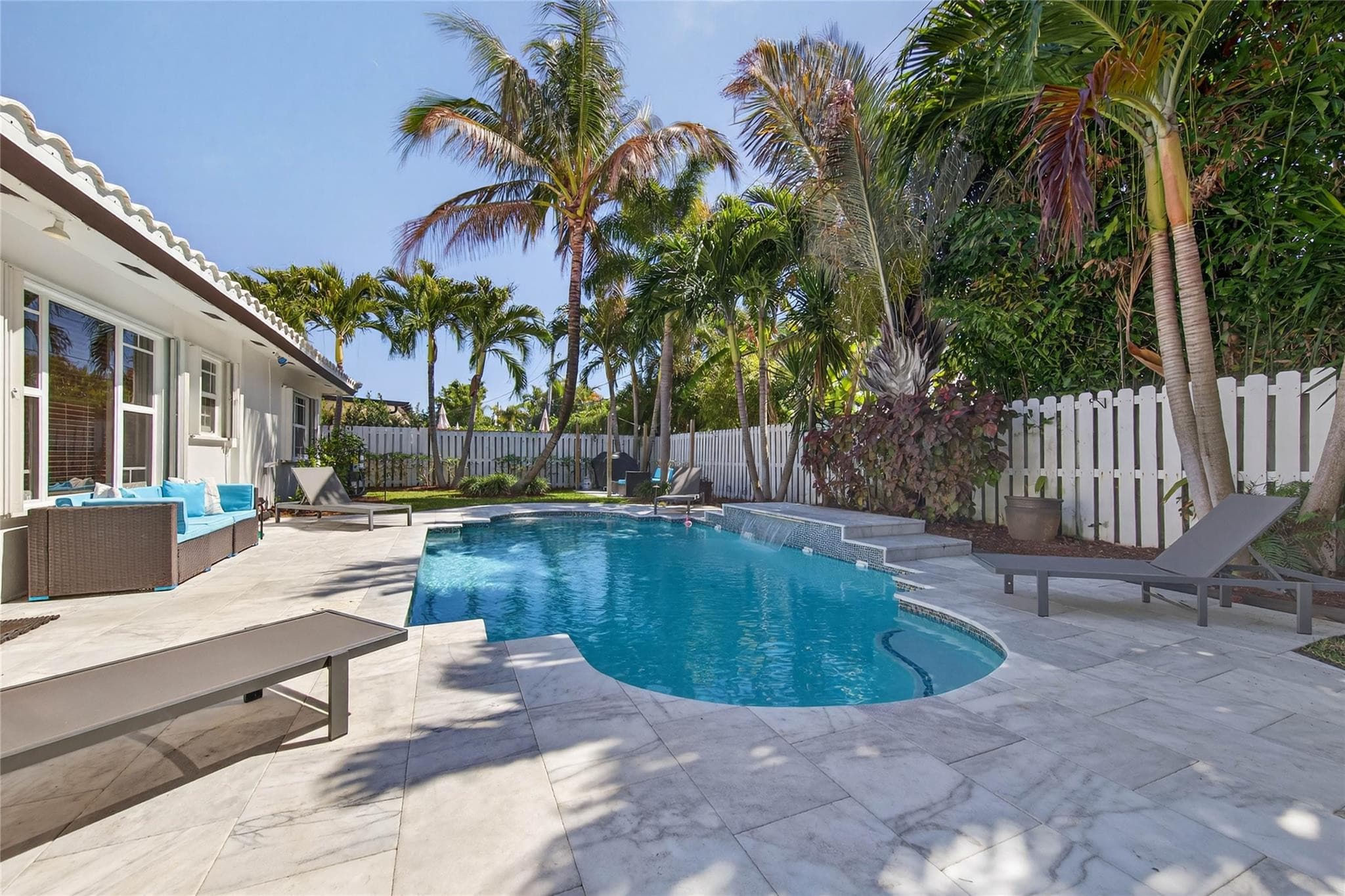 268 Hibiscus Avenue, Lauderdale-By-The-Sea, FL 33308 — photo 44 of 55