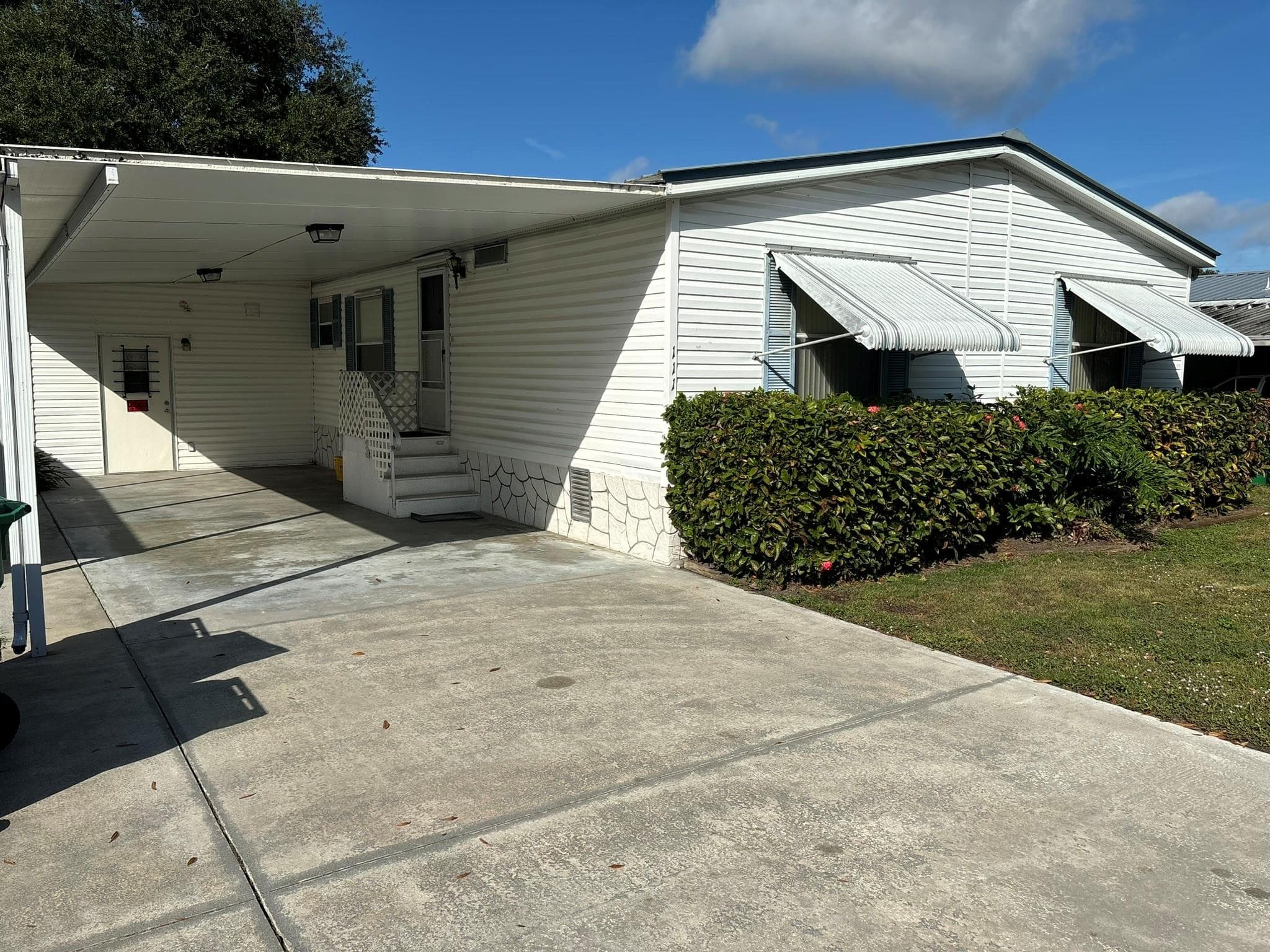 111 NE 8th Avenue, Okeechobee, FL 34972 — photo 2 of 28