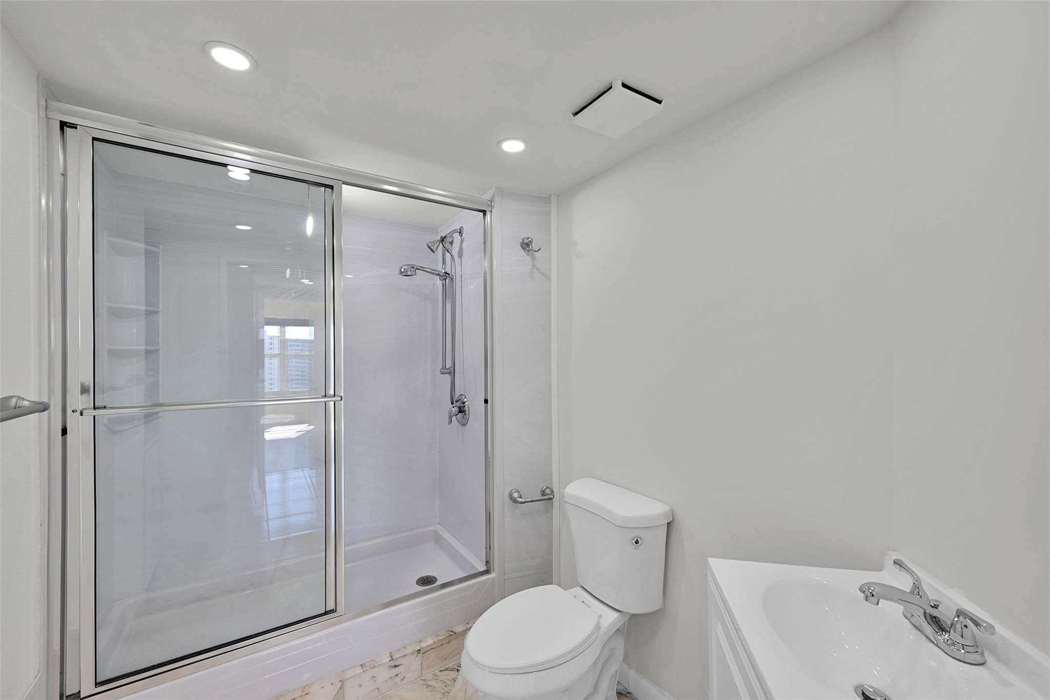 3700 Galt Ocean Drive 1215, Fort Lauderdale, FL 33308 — photo 21 of 32