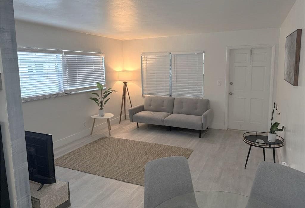 1638 Plunkett Street 4, Hollywood, FL 33020 — photo 1 of 10