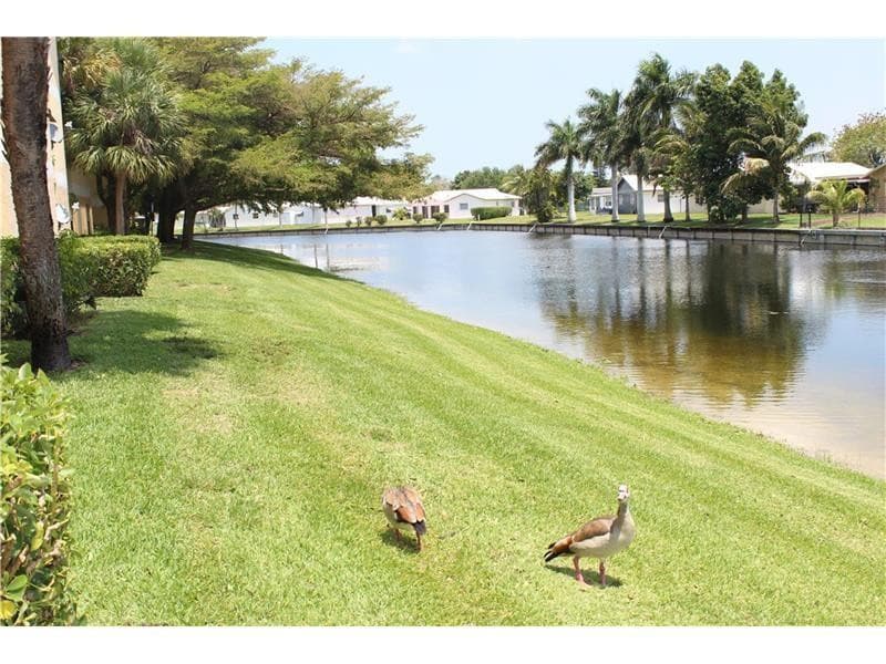 7610 Westwood Drive 119, Tamarac, FL 33321 — photo 1 of 23
