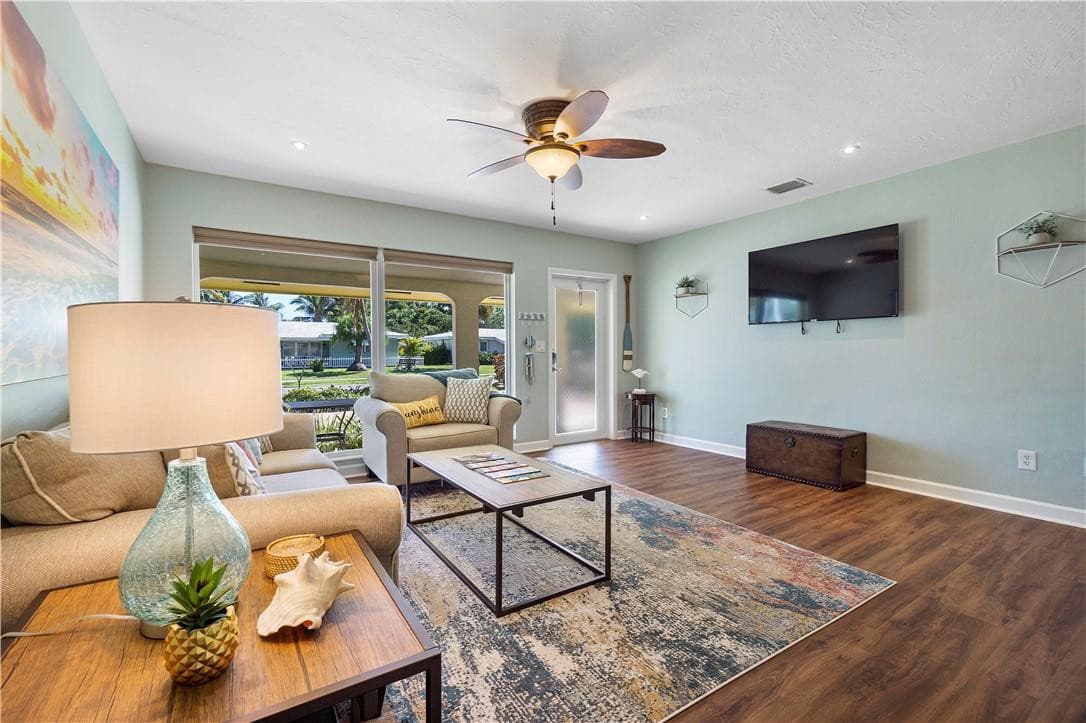 161 SE 5th Court, Pompano Beach, FL 33060 — photo 10 of 64