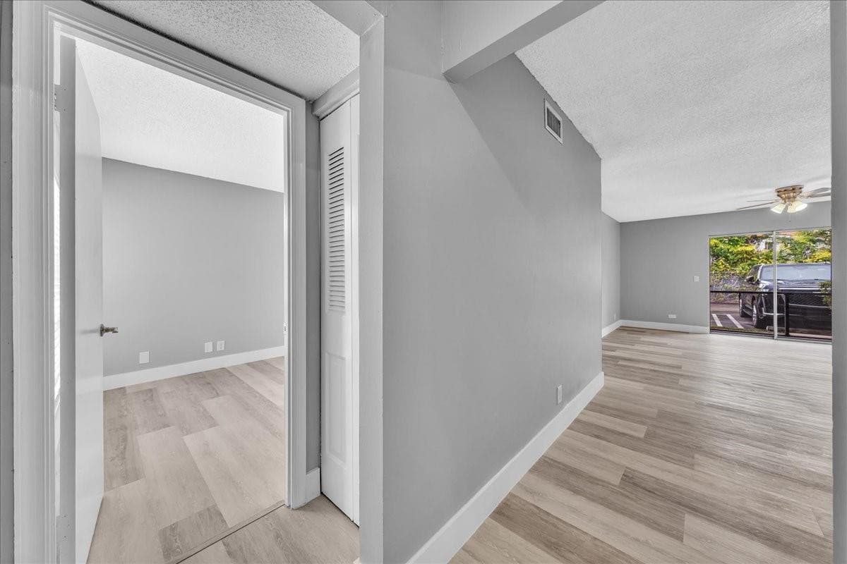 1500 N Congress Avenue C31, West Palm Beach, FL 33401 — photo 19 of 39