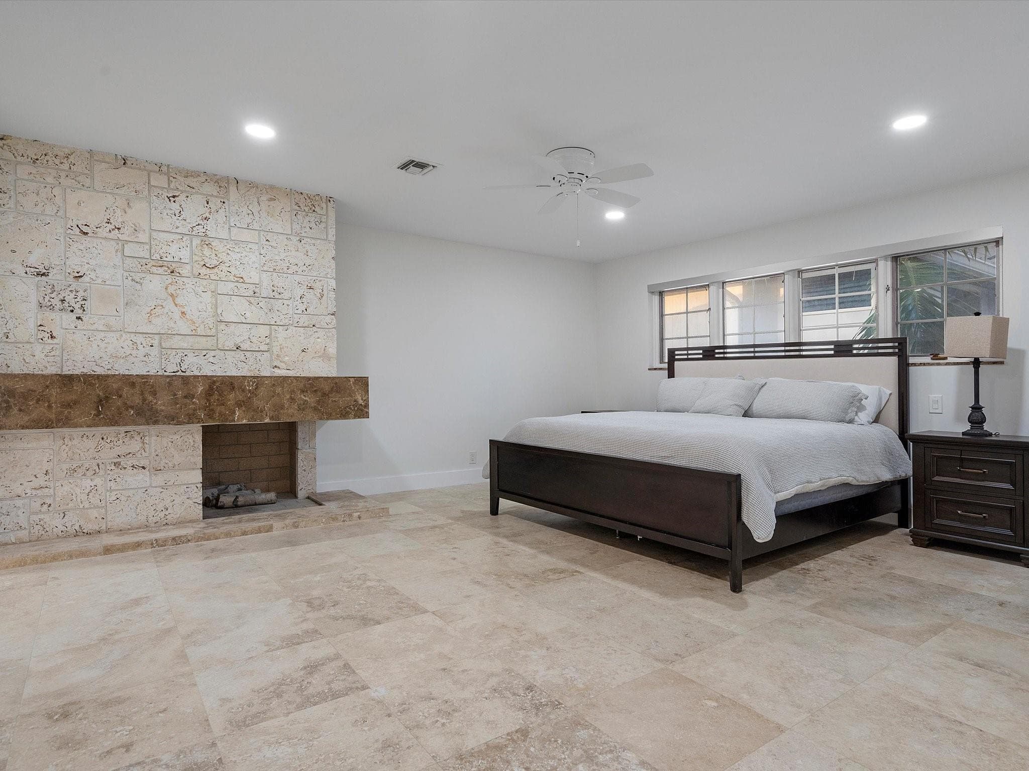 1421 Ponce De Leon, Fort Lauderdale, FL 33316 — photo 54 of 68