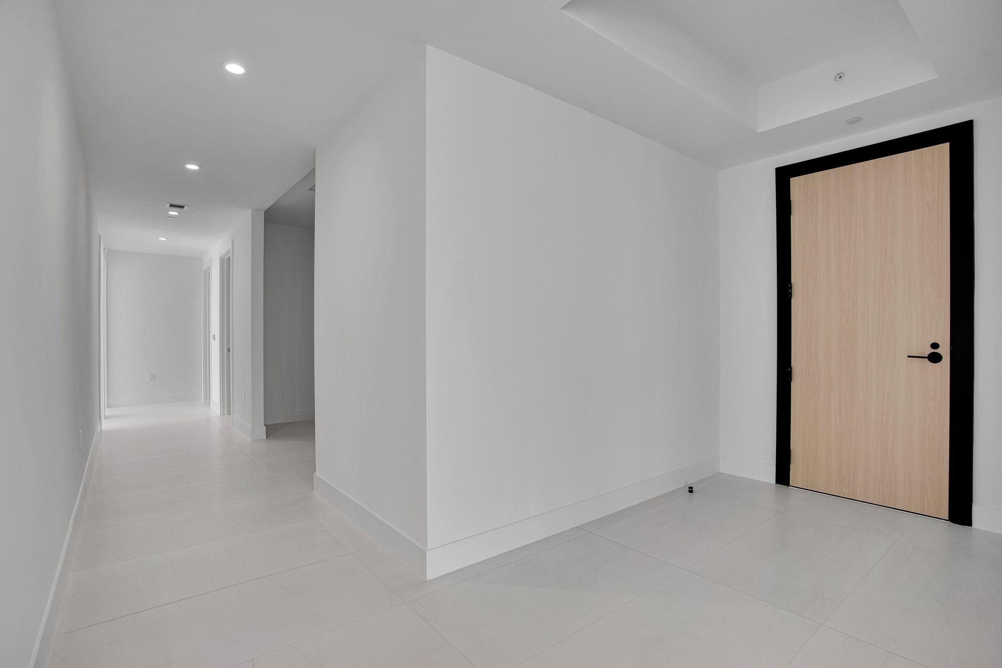 151 N Seabreeze Blv E-2501, Fort Lauderdale, FL 33304 — photo 11 of 76