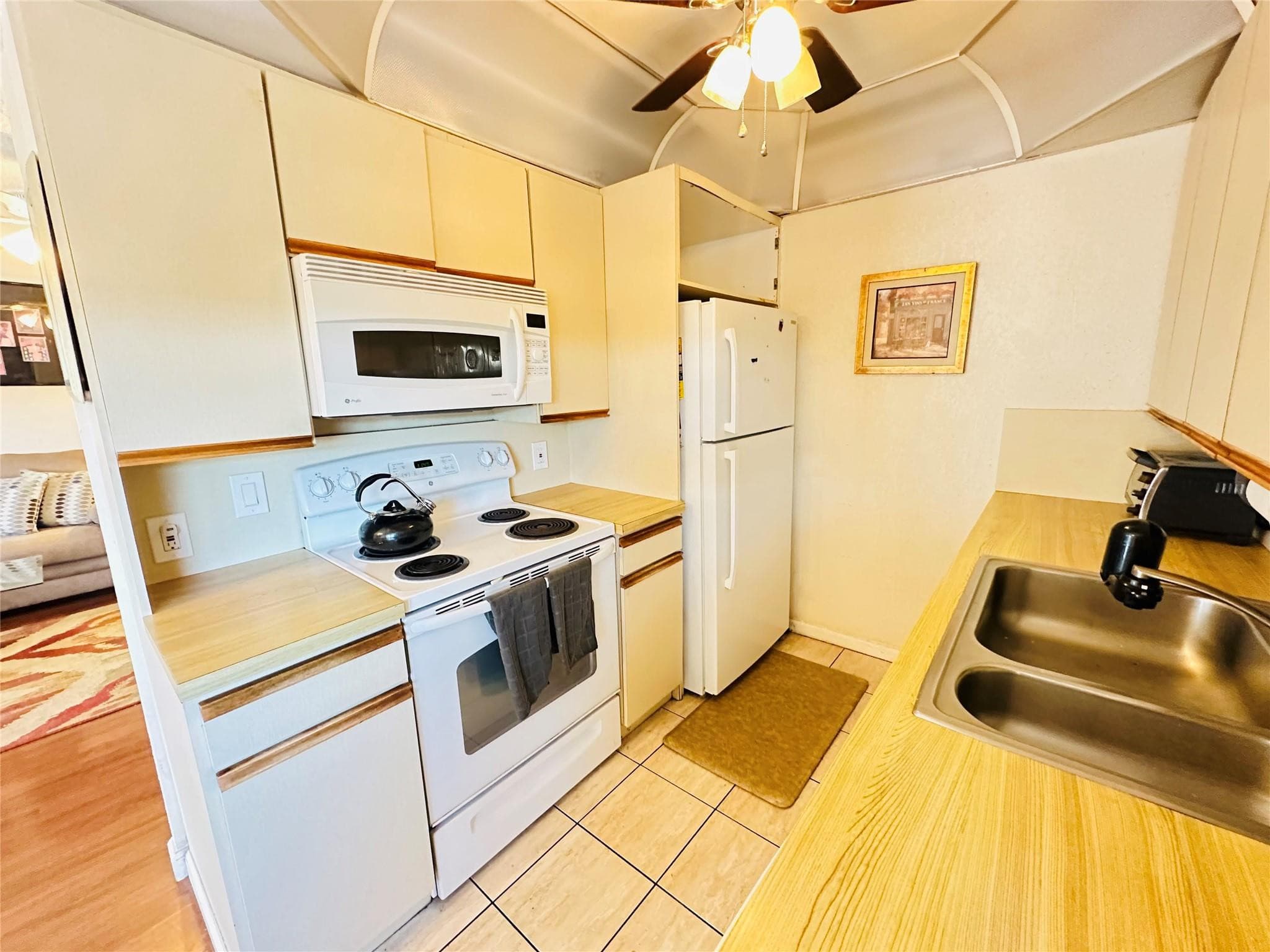 4050 Harwood E 4050, Deerfield Beach, FL 33442 — photo 11 of 57
