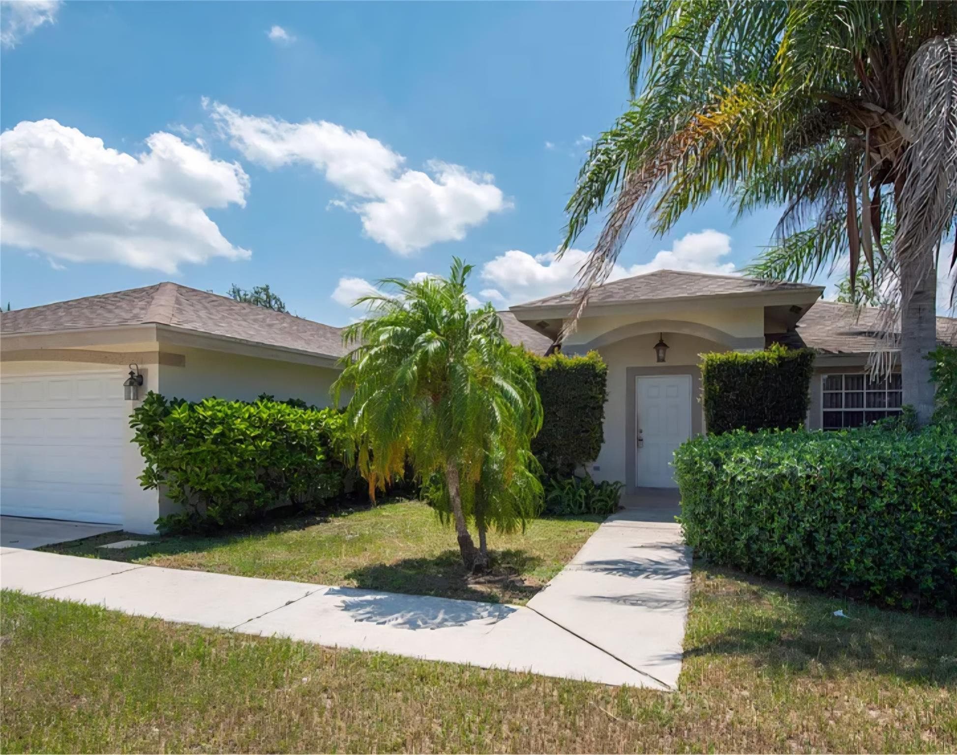 926 SW Gwendolen Terrace, Port St. Lucie, FL 34953 — photo 1 of 10