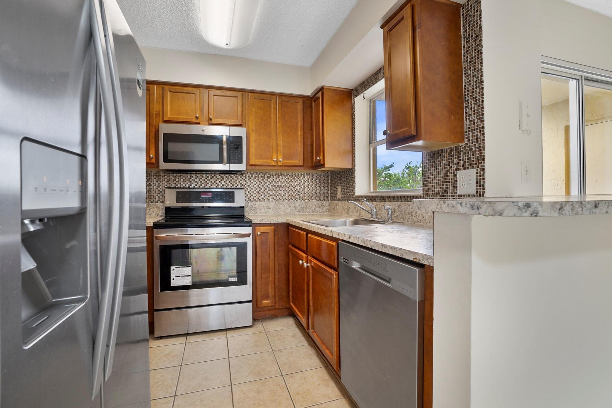 7640 Westwood Drive 411, Tamarac, FL 33321 — photo 25 of 42
