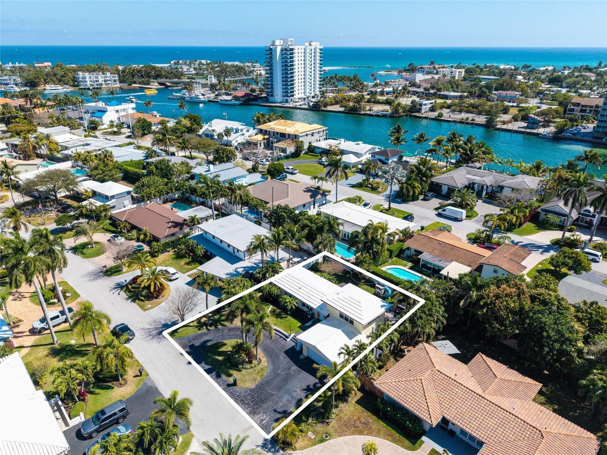 2630 NE 25th Street, Lighthouse Point, FL 33064 — photo 2 of 37