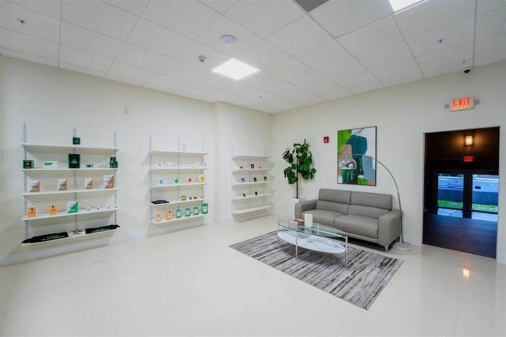 325 SW 26th Street, Fort Lauderdale, FL 33315 — photo 5 of 49