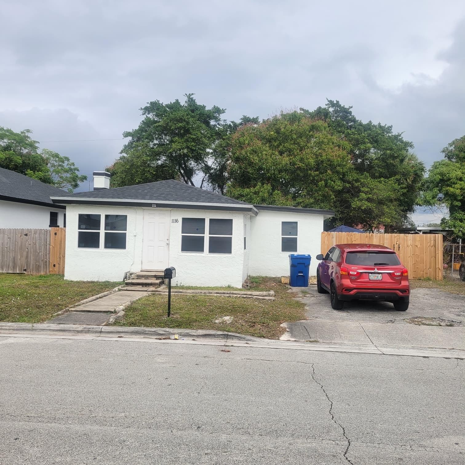 1116 W 32nd Street, Riviera Beach, FL 33404 — photo 2 of 11