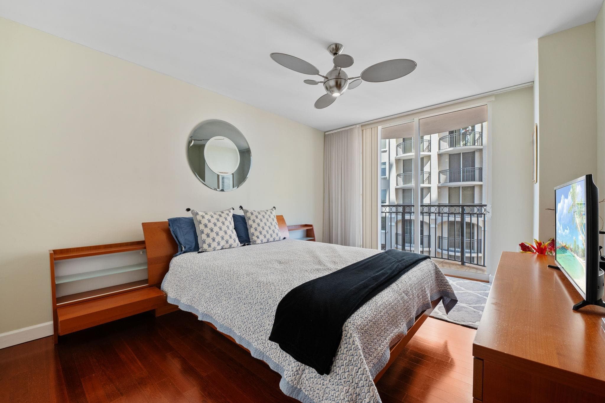 2001 N Ocean Boulevard 605, Fort Lauderdale, FL 33305 — photo 17 of 52