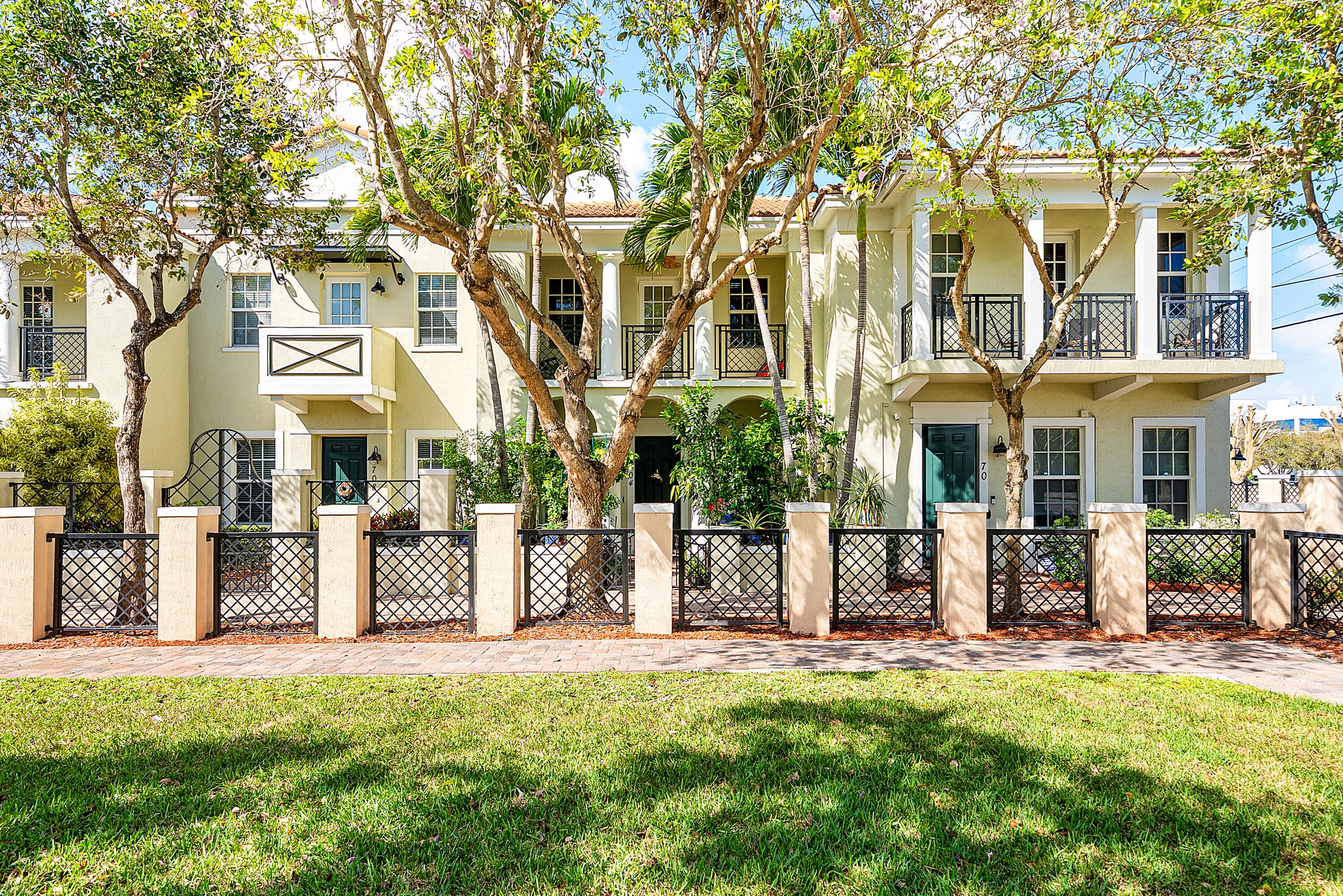 704 NW 83rd Place, Boca Raton, FL 33487 — photo 27 of 37