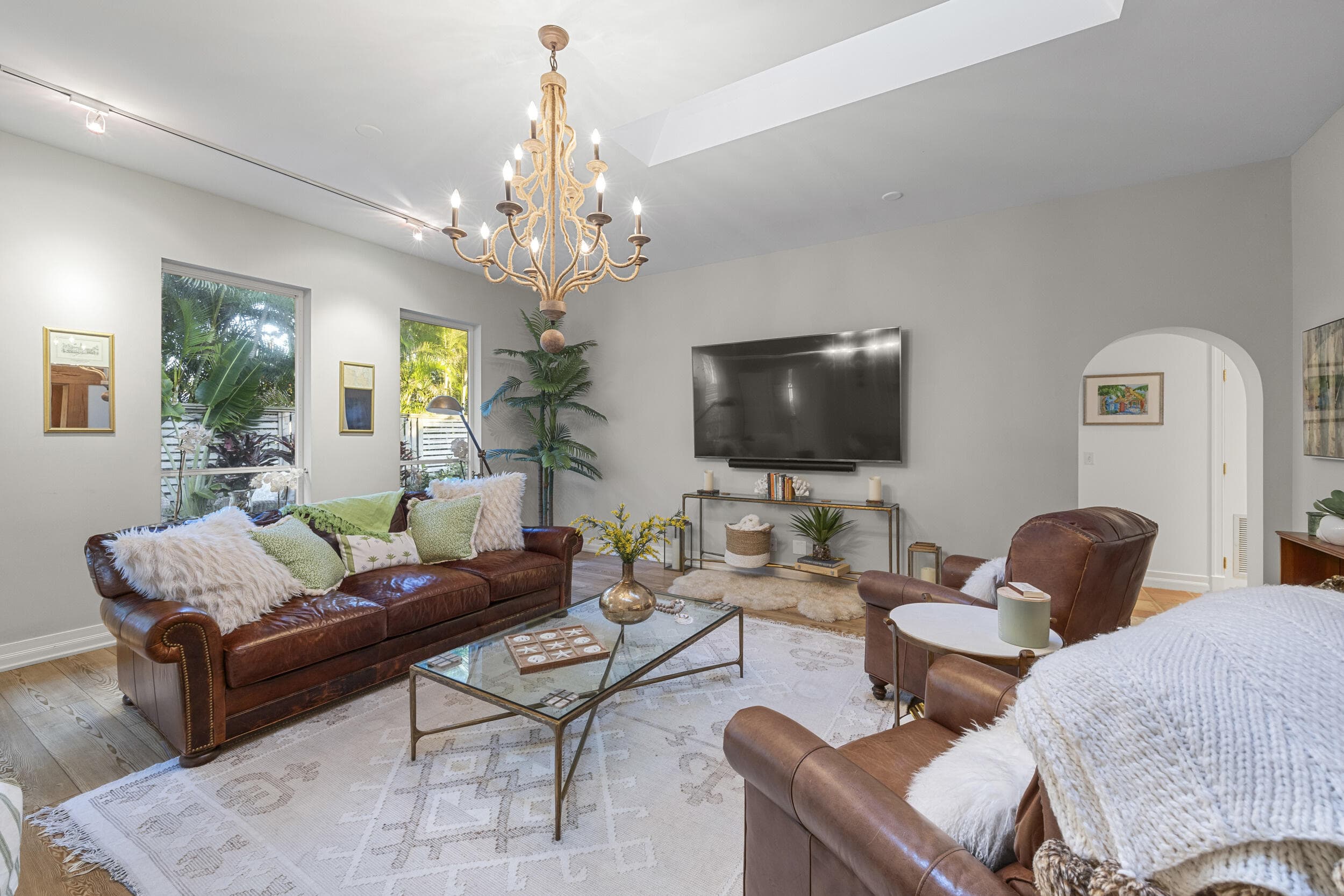 122 Lighthouse Drive, Jupiter Inlet Colony, FL 33469 — photo 11 of 84