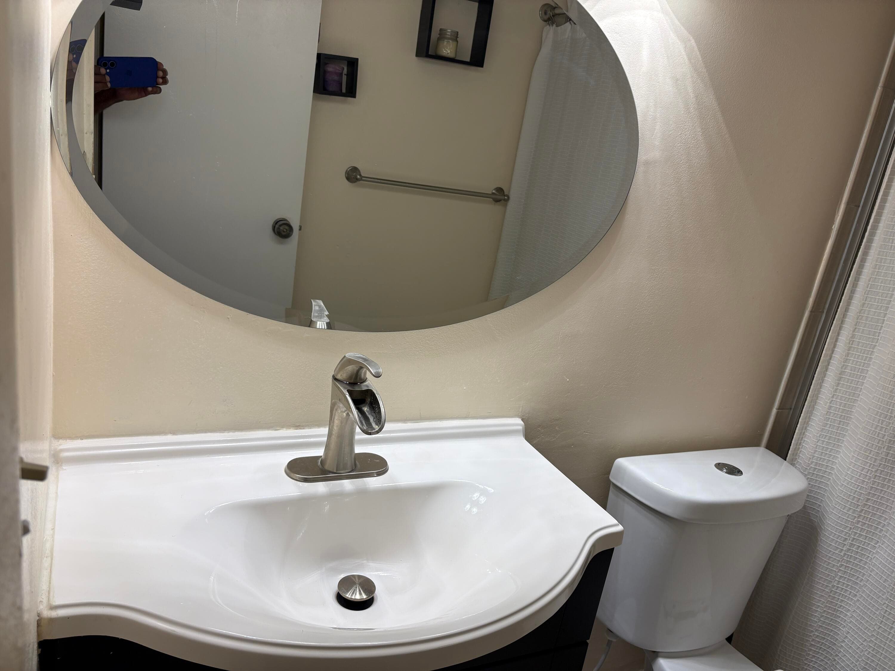 Condominium in Lauderhill — photo 12 of 30