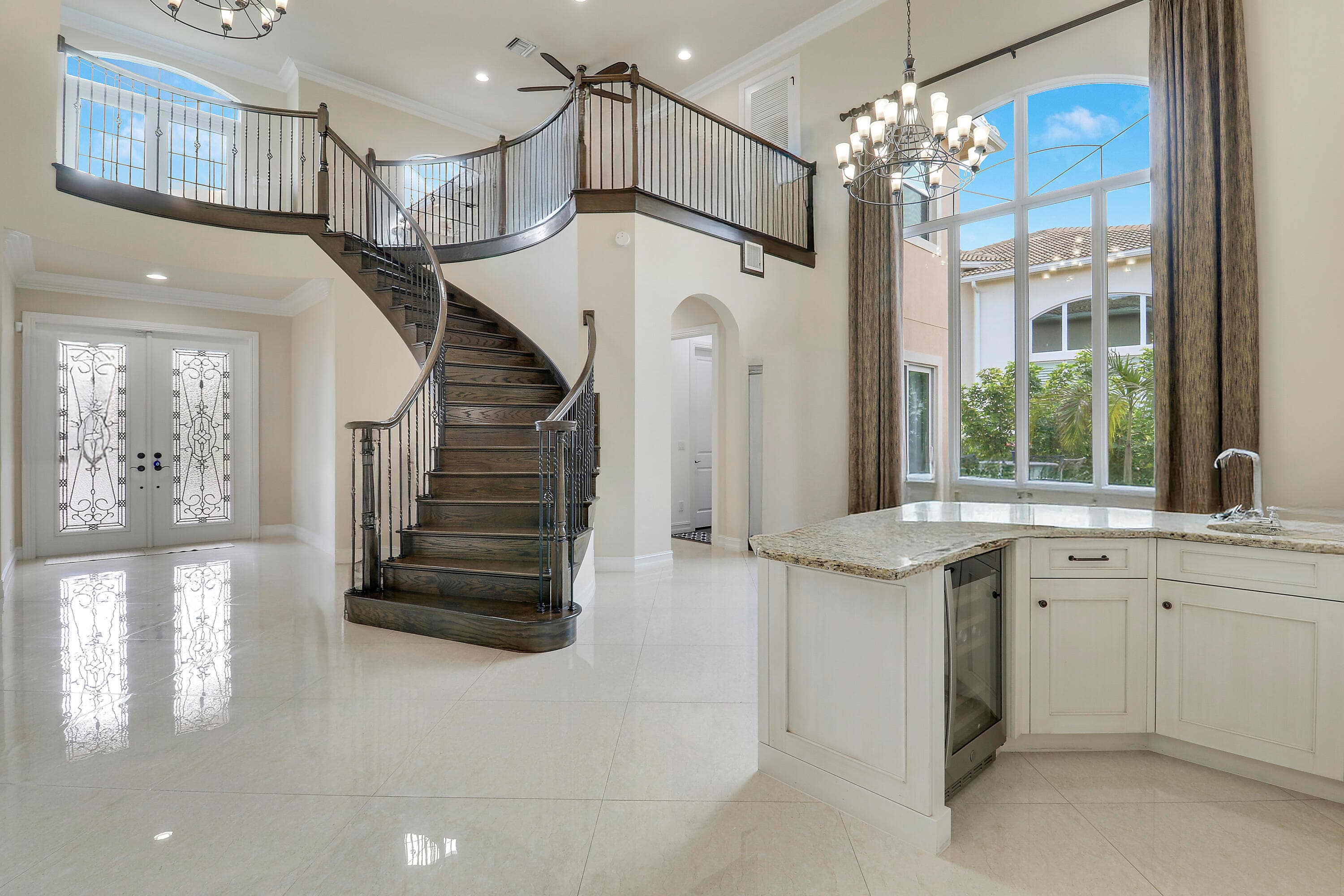 167 Rosalia Court S, Jupiter, FL 33478 — photo 4 of 79