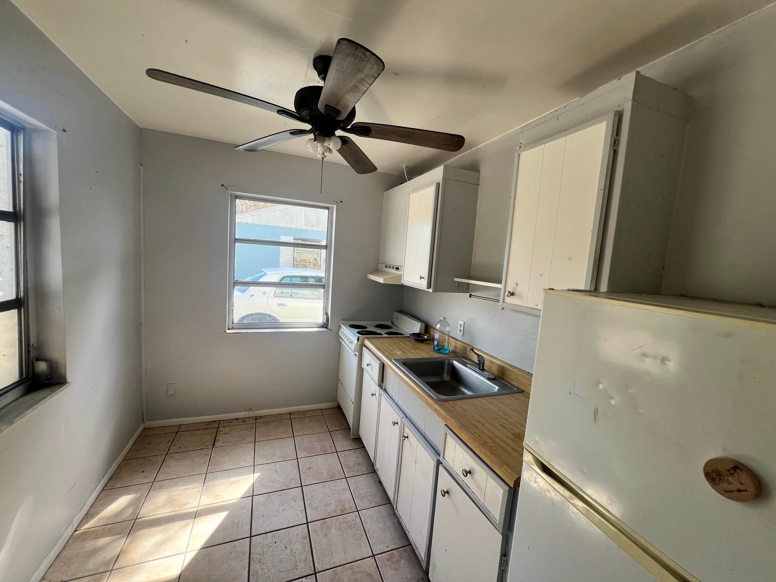 3261 S Us Highway 1 3, Fort Pierce, FL 34982 — photo 2 of 3