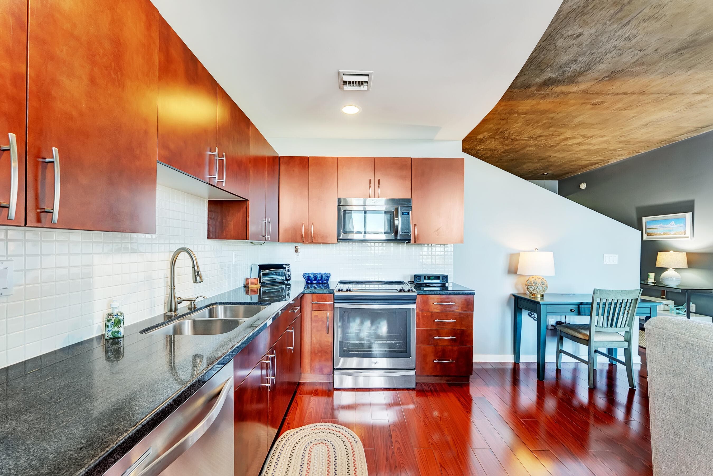 300 S Australian Avenue 502, West Palm Beach, FL 33401 — photo 6 of 44