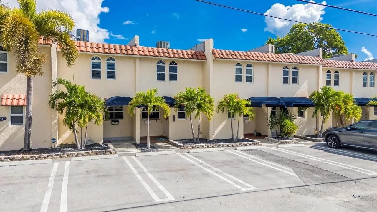 1839 SE 4th Street, Pompano Beach, FL 33060 — photo 3 of 11