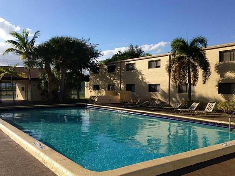 1125 S Flagler Avenue 517, Pompano Beach, FL 33060 — photo 3 of 20