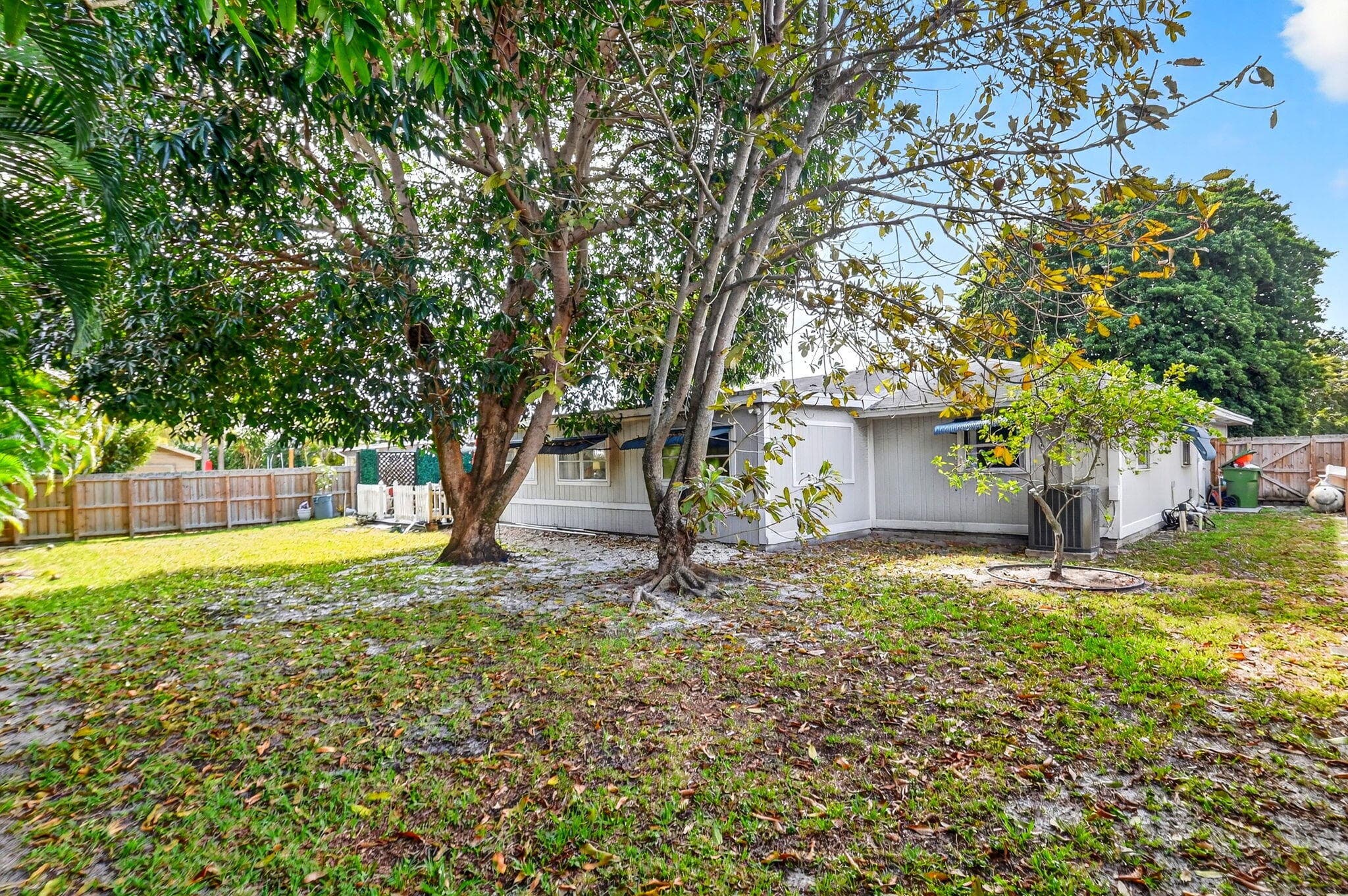 320 Riverdale Road, Palm Springs, FL 33461 — photo 43 of 44