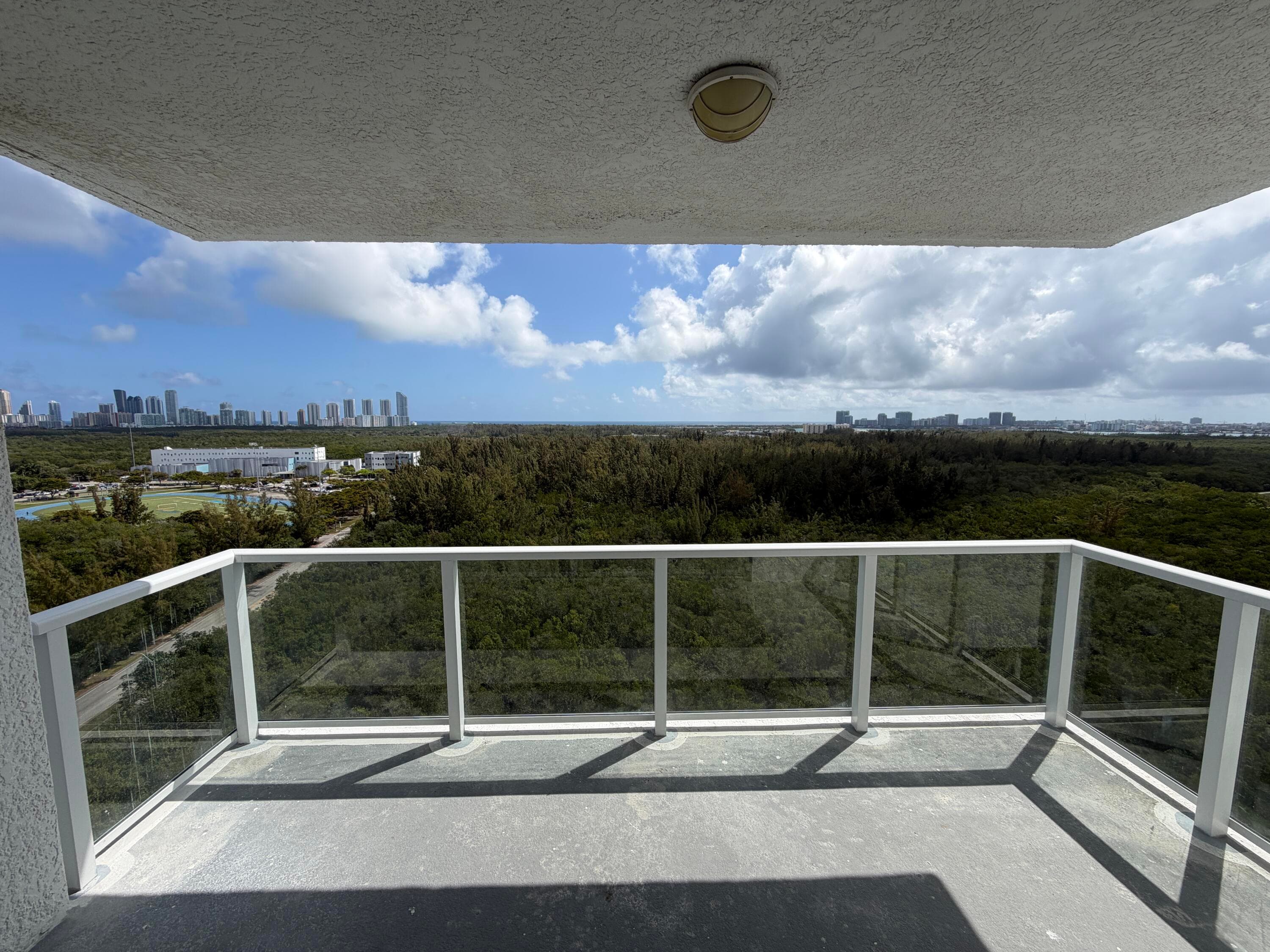 15051 Royal Oaks Lane 1603, North Miami, FL 33181 — photo 4 of 29
