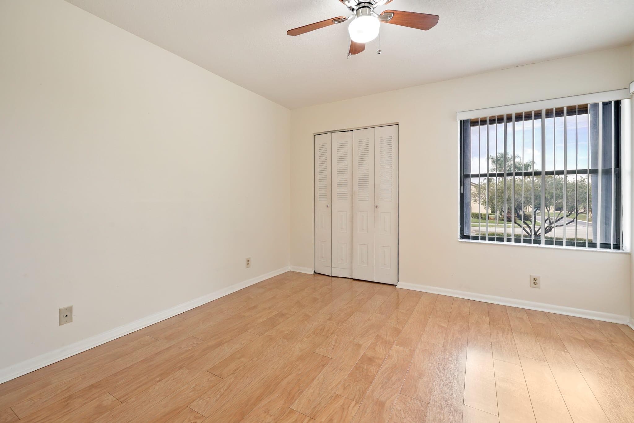 4698 Lucerne Lakes Boulevard E 202, Lake Worth, FL 33467 — photo 8 of 15