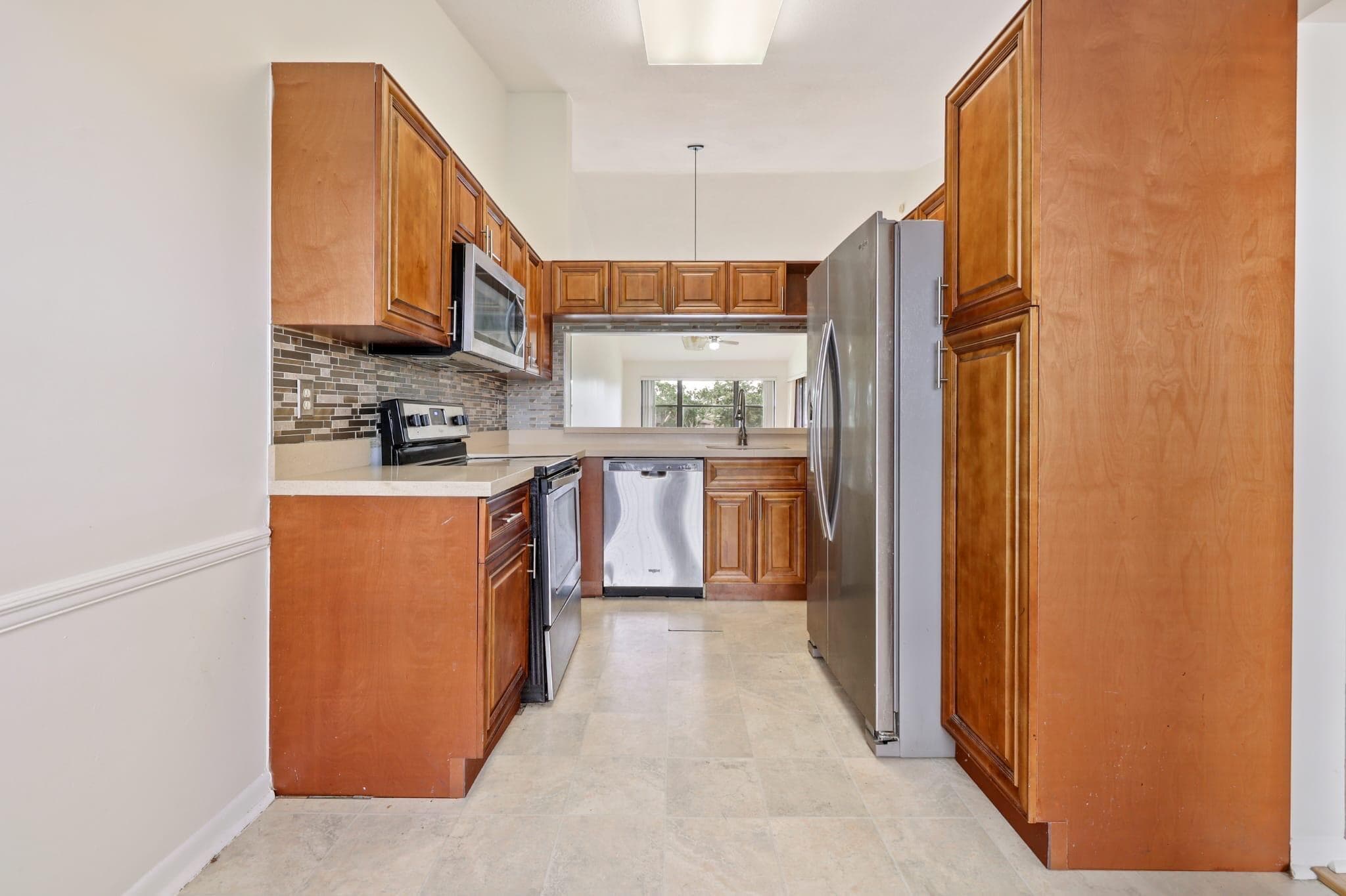 4698 Lucerne Lakes Boulevard E 202, Lake Worth, FL 33467 — photo 11 of 15
