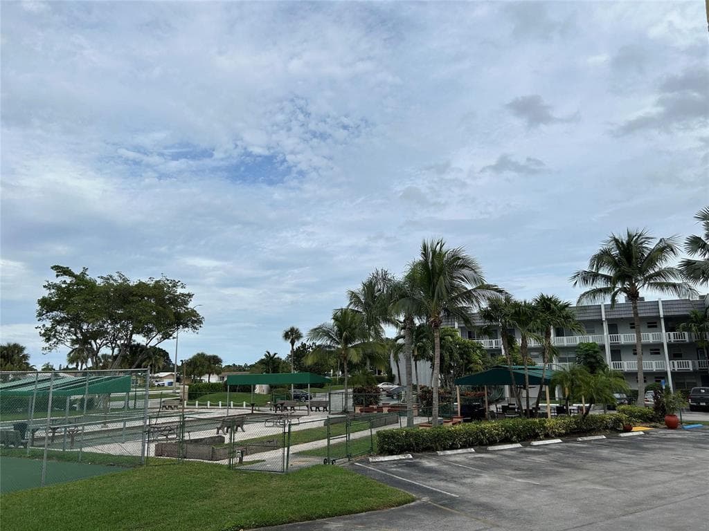 6770 Royal Palm Boulevard 301, Margate, FL 33063 — photo 28 of 32