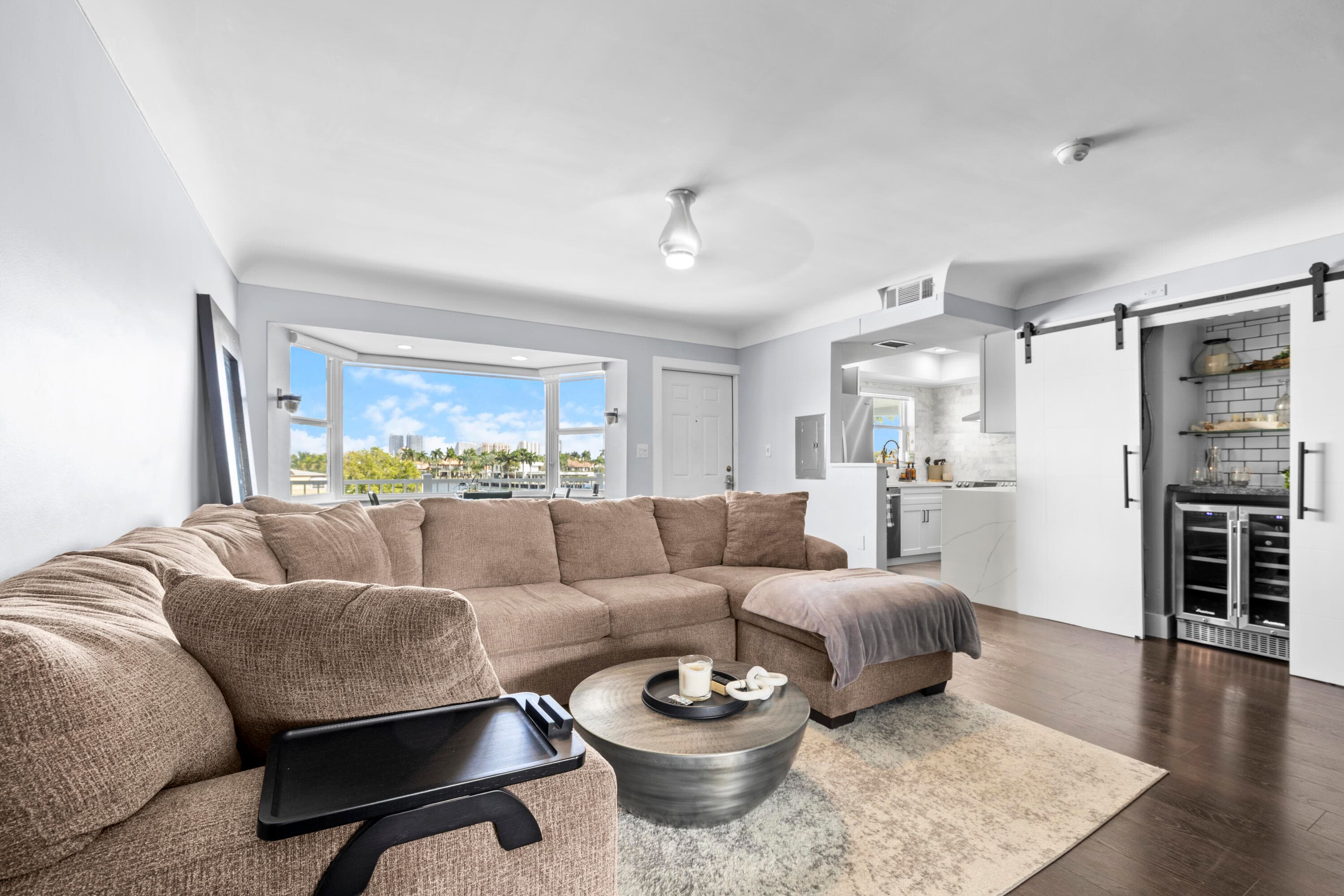 535 Hendricks Isle 302, Fort Lauderdale, FL 33301 — photo 17 of 26