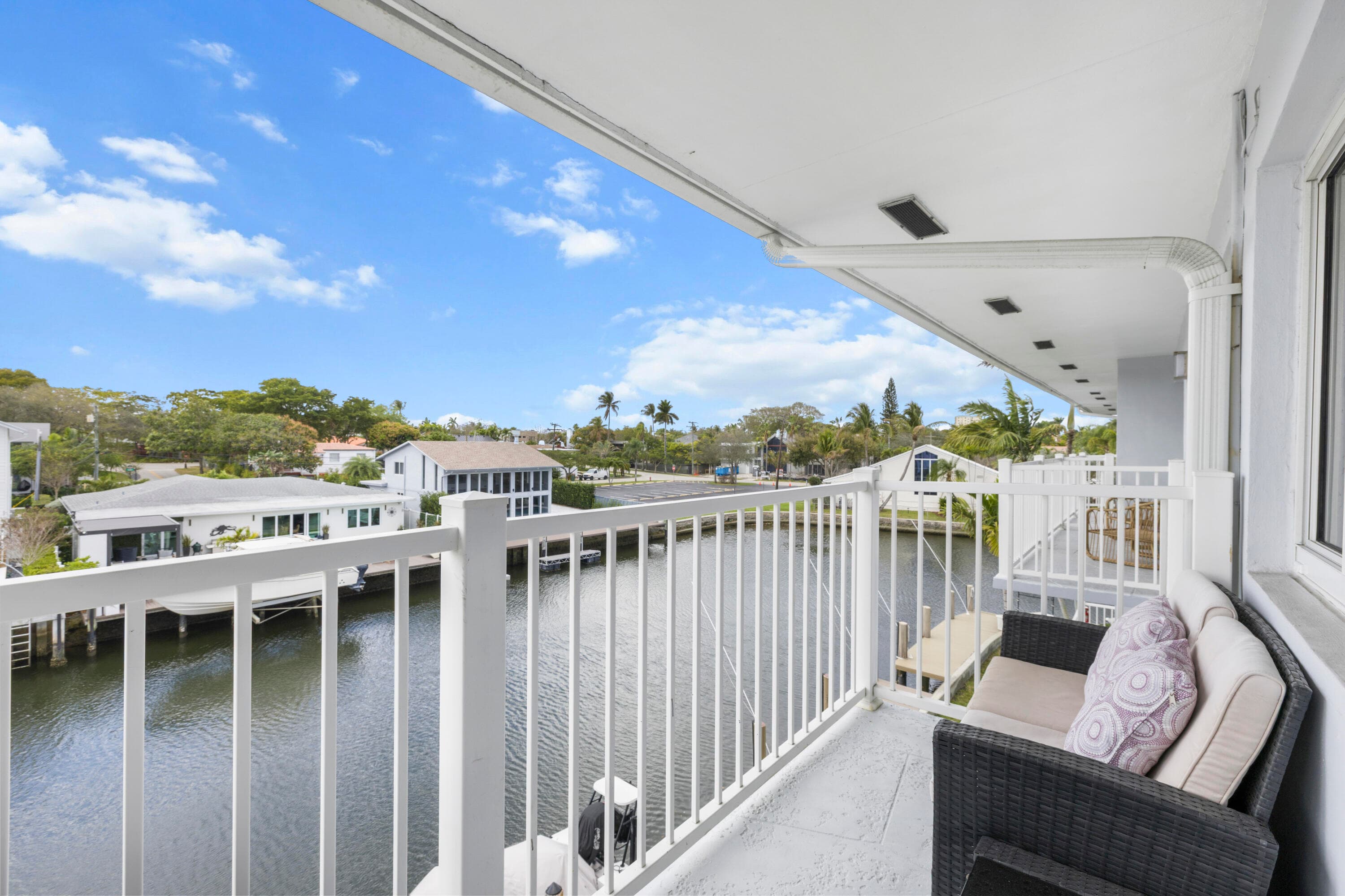 535 Hendricks Isle 302, Fort Lauderdale, FL 33301 — photo 8 of 26