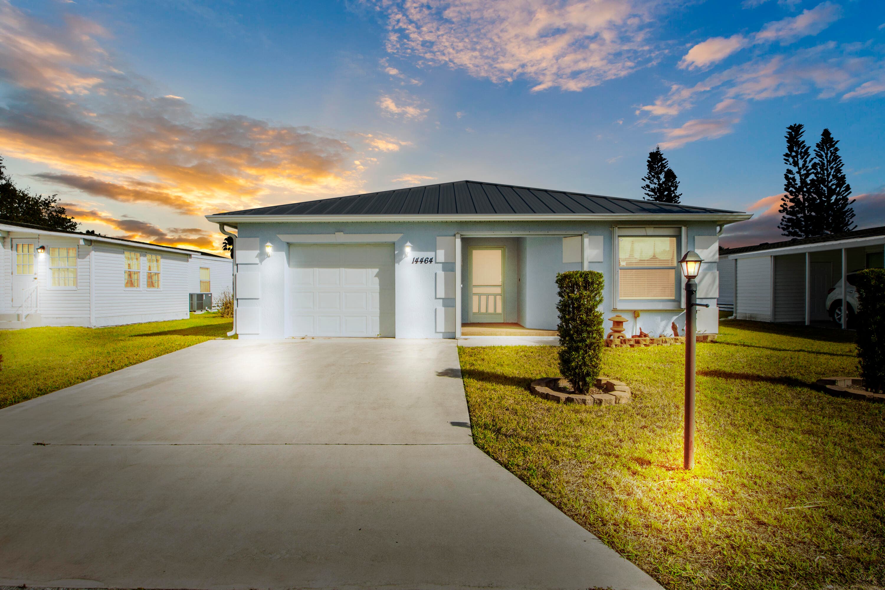 14464 Isla Flores Avenue, Fort Pierce, FL 34951 — photo 1 of 41