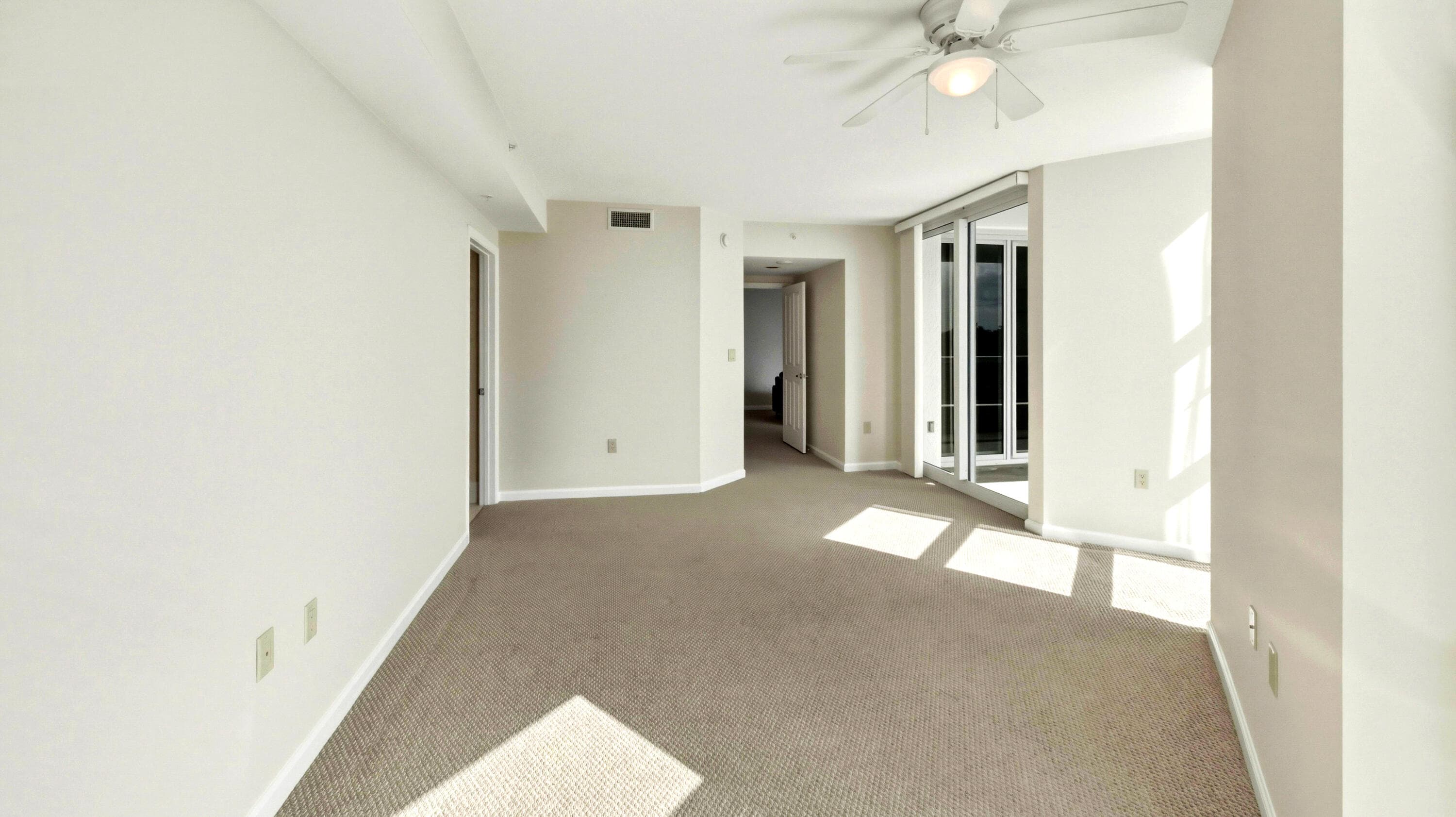 401 SW 4th Avenue 402, Fort Lauderdale, FL 33315 — photo 18 of 37