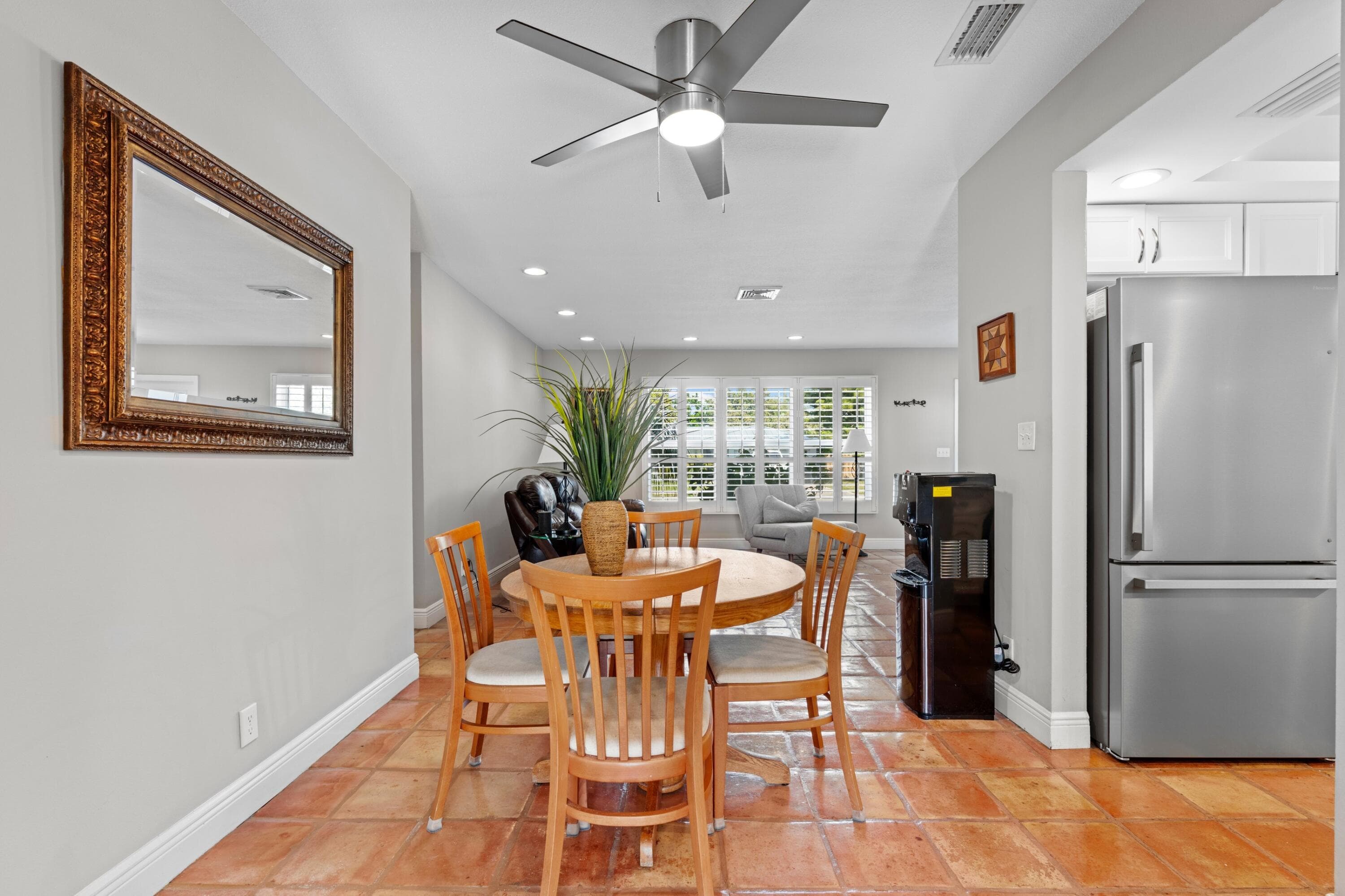 200 SW 5th Street, Boca Raton, FL 33432 — photo 14 of 31