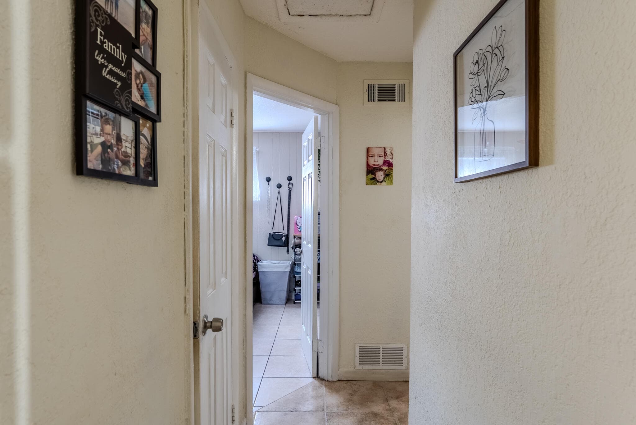 1432 SW 26th Avenue, Fort Lauderdale, FL 33312 — photo 11 of 28