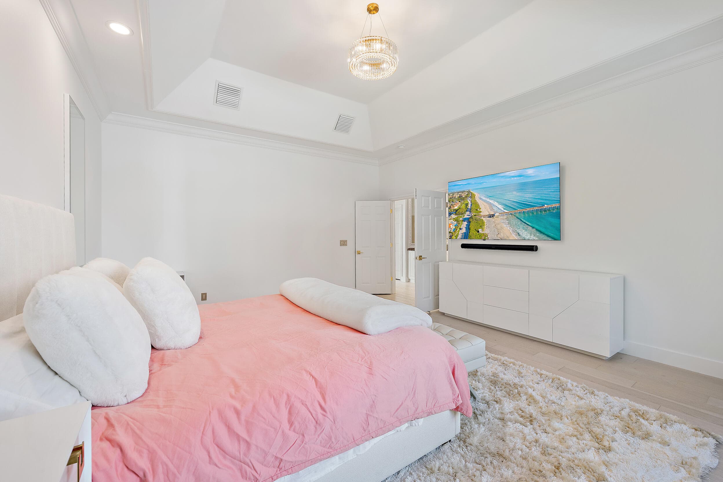 325 Eagle Drive, Jupiter, FL 33477 — photo 15 of 48